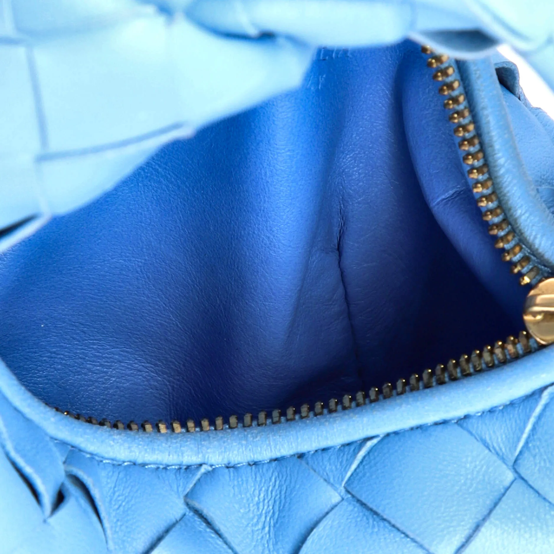 Pre-Loved Bottega Veneta BV Jodie Hobo Intrecciato Nappa Candy sold by Zulily product image thumbnail 5