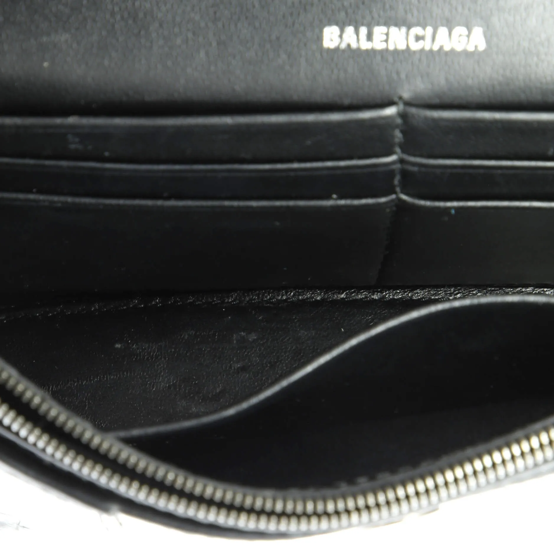 Pre-Loved Balenciaga Hourglass Crossbody Bag Crocodile Embossed Leather XS sold by Zulily product image thumbnail 5