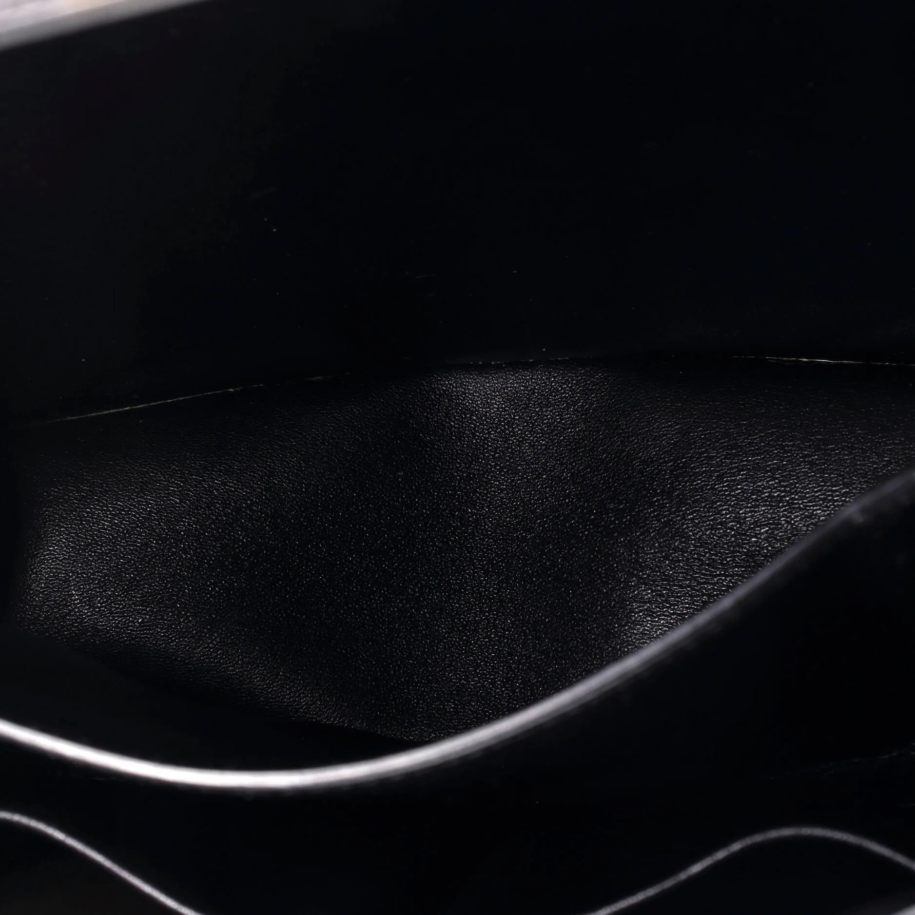 Pre-Loved Celine Classic Box Bag Smooth Leather Medium sold by Zulily product image thumbnail 5