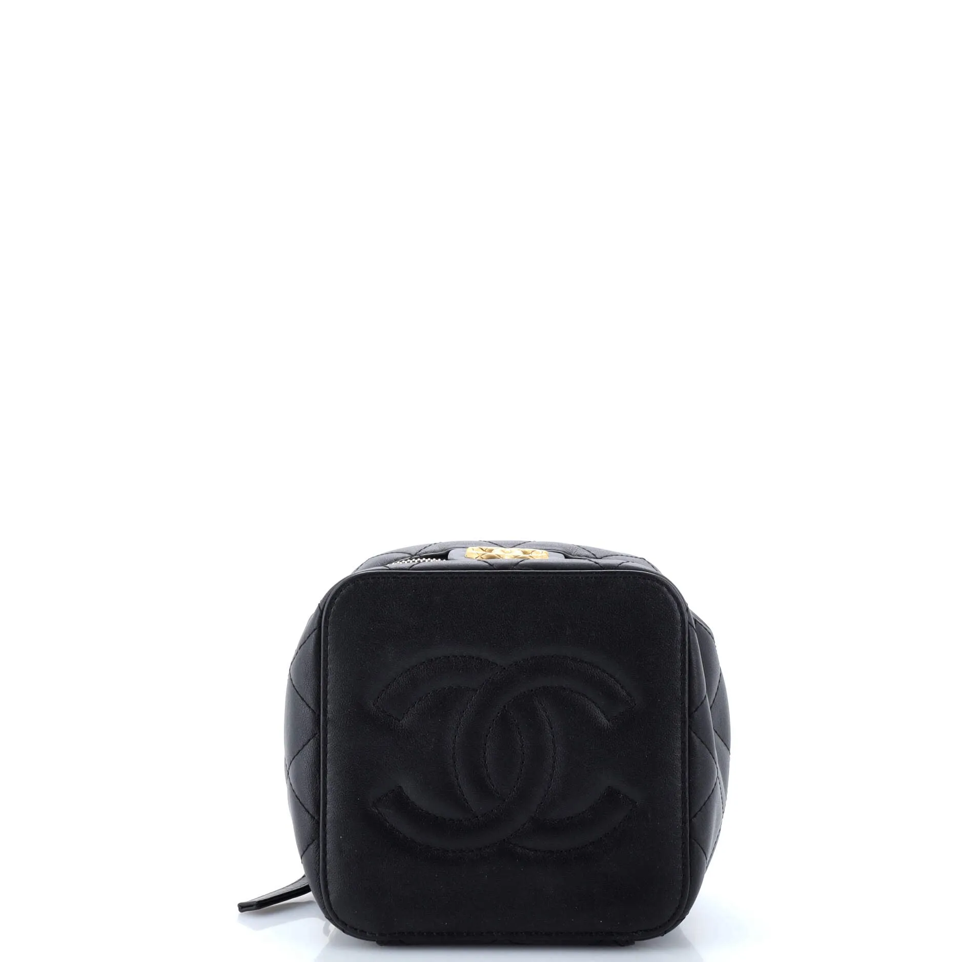 Pre-Loved Chanel Chain Bar Vanity Case with Chain Quilted Calfskin Small sold by Zulily product image thumbnail 5