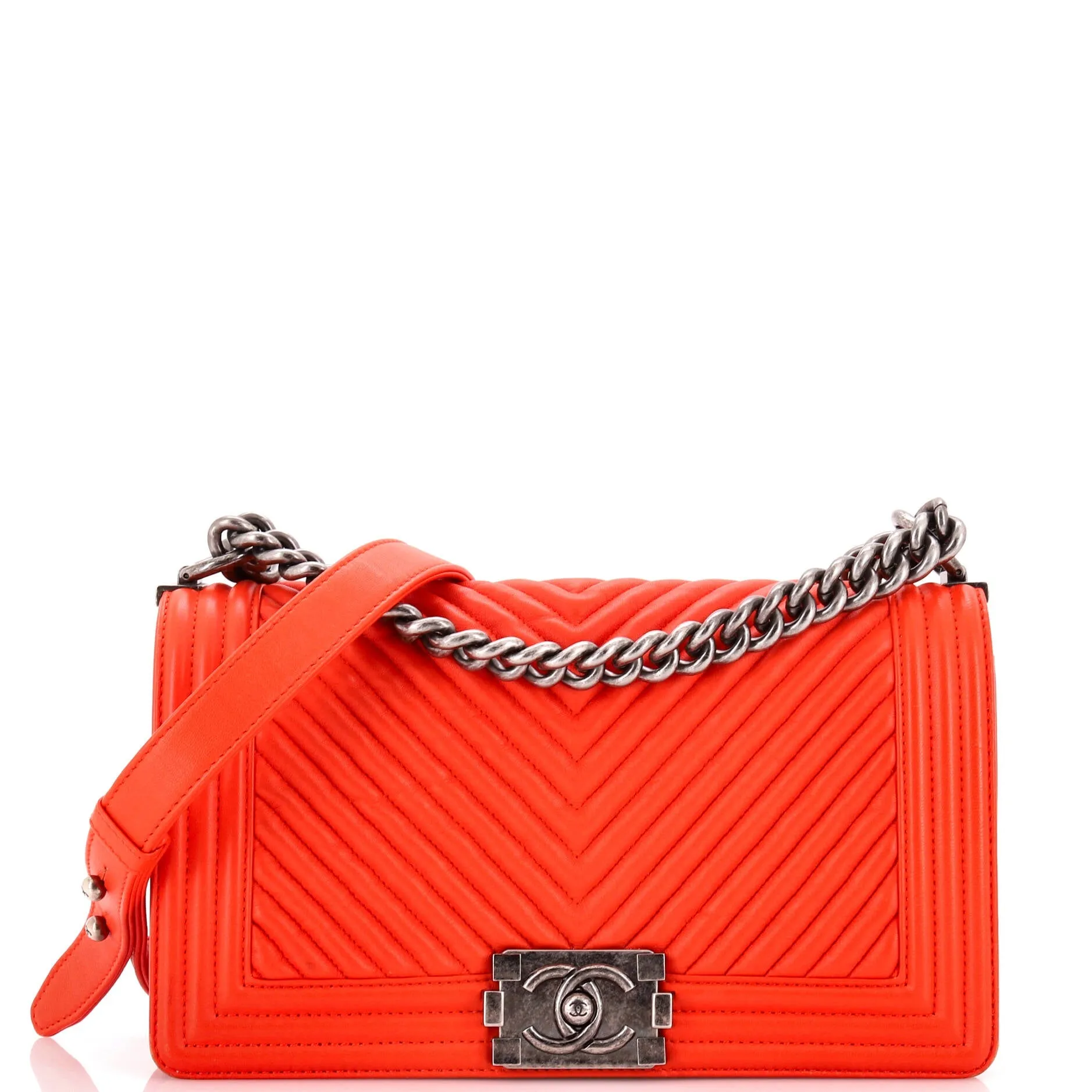 Pre-Loved Chanel Boy Flap Bag Chevron Wrinkled Lambskin Old Medium sold by Zulily