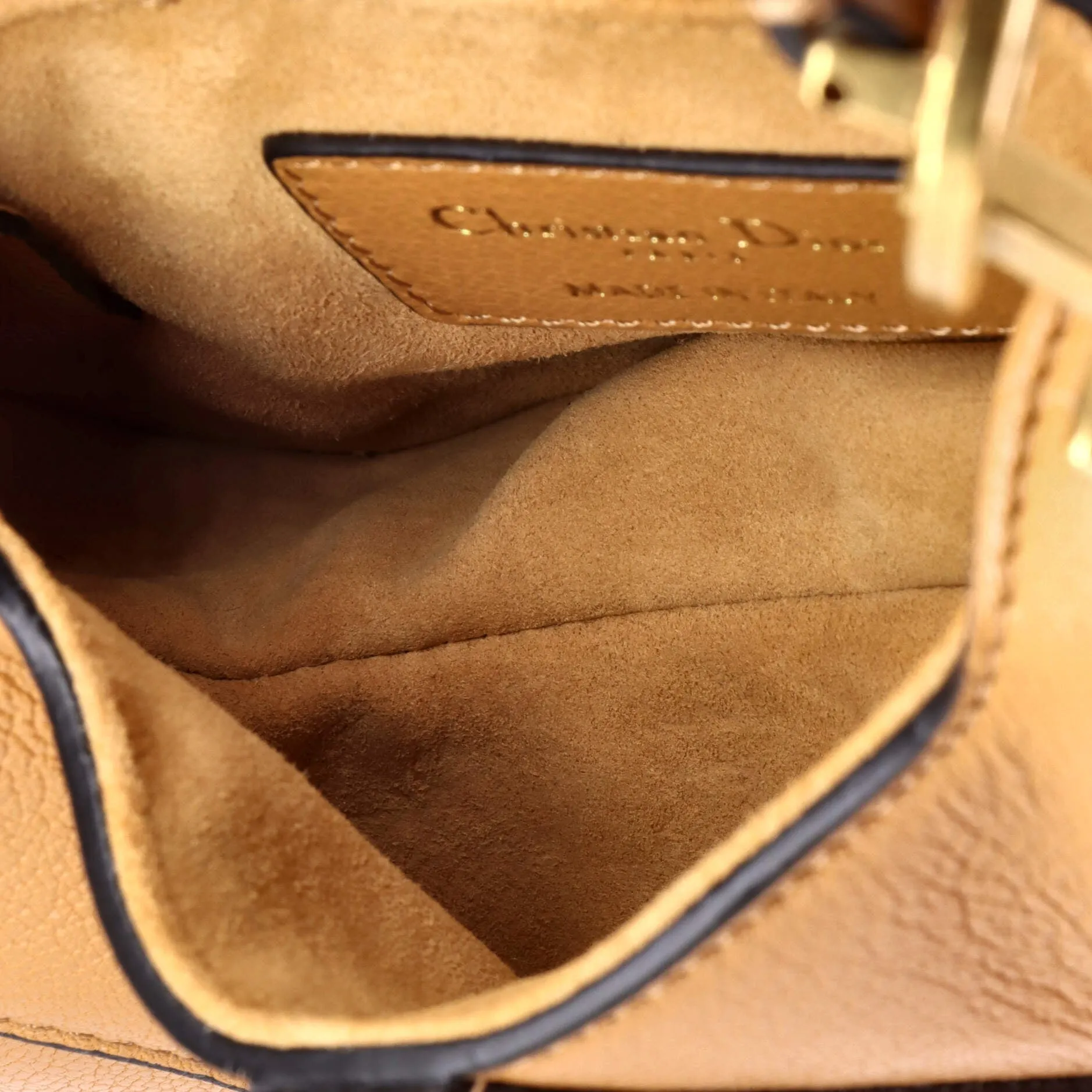 Pre-Loved Christian Dior Saddle Handbag Leather Micro sold by Zulily product image thumbnail 5
