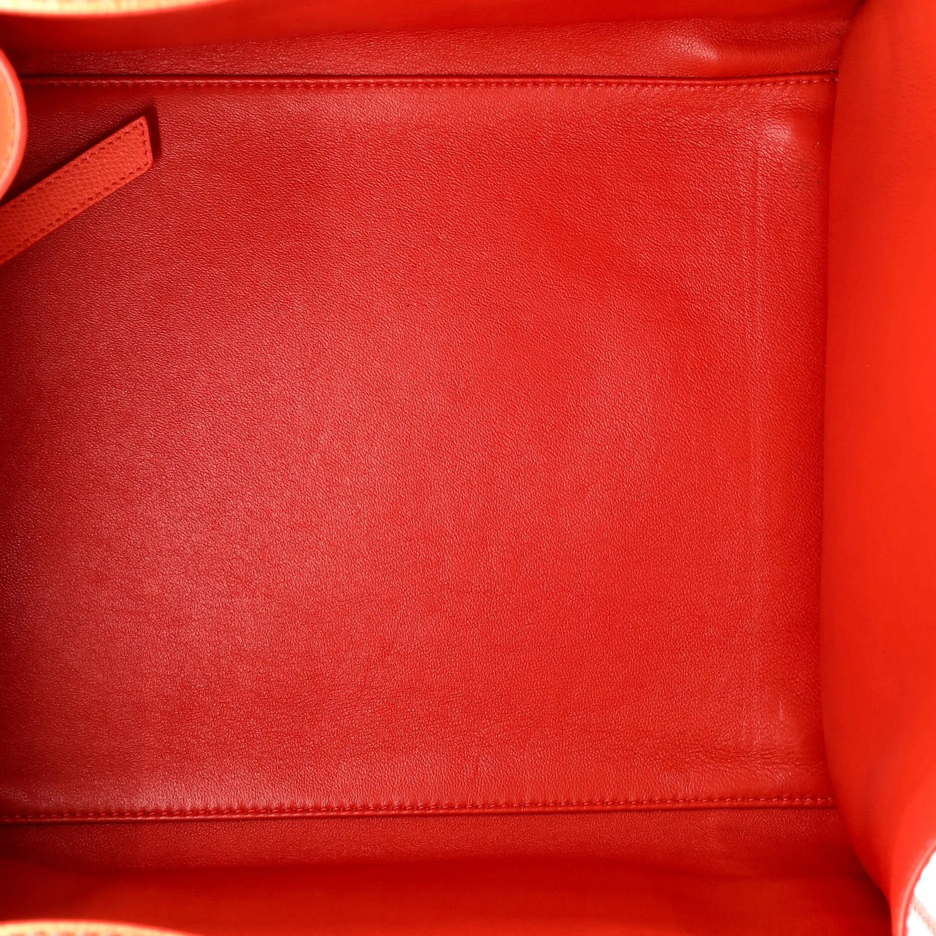 Pre-Loved Celine Phantom Bag Grainy Leather Medium sold by Zulily product image thumbnail 5