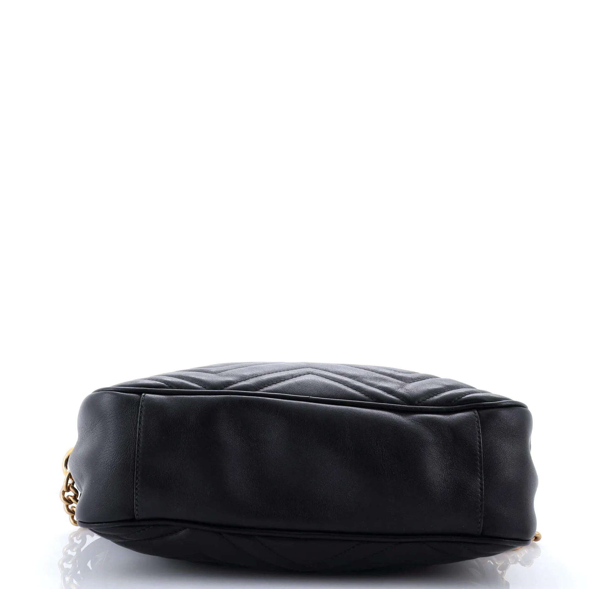 Pre-Loved Gucci GG Marmont Shoulder Bag Matelasse Leather Medium sold by Zulily product image thumbnail 4