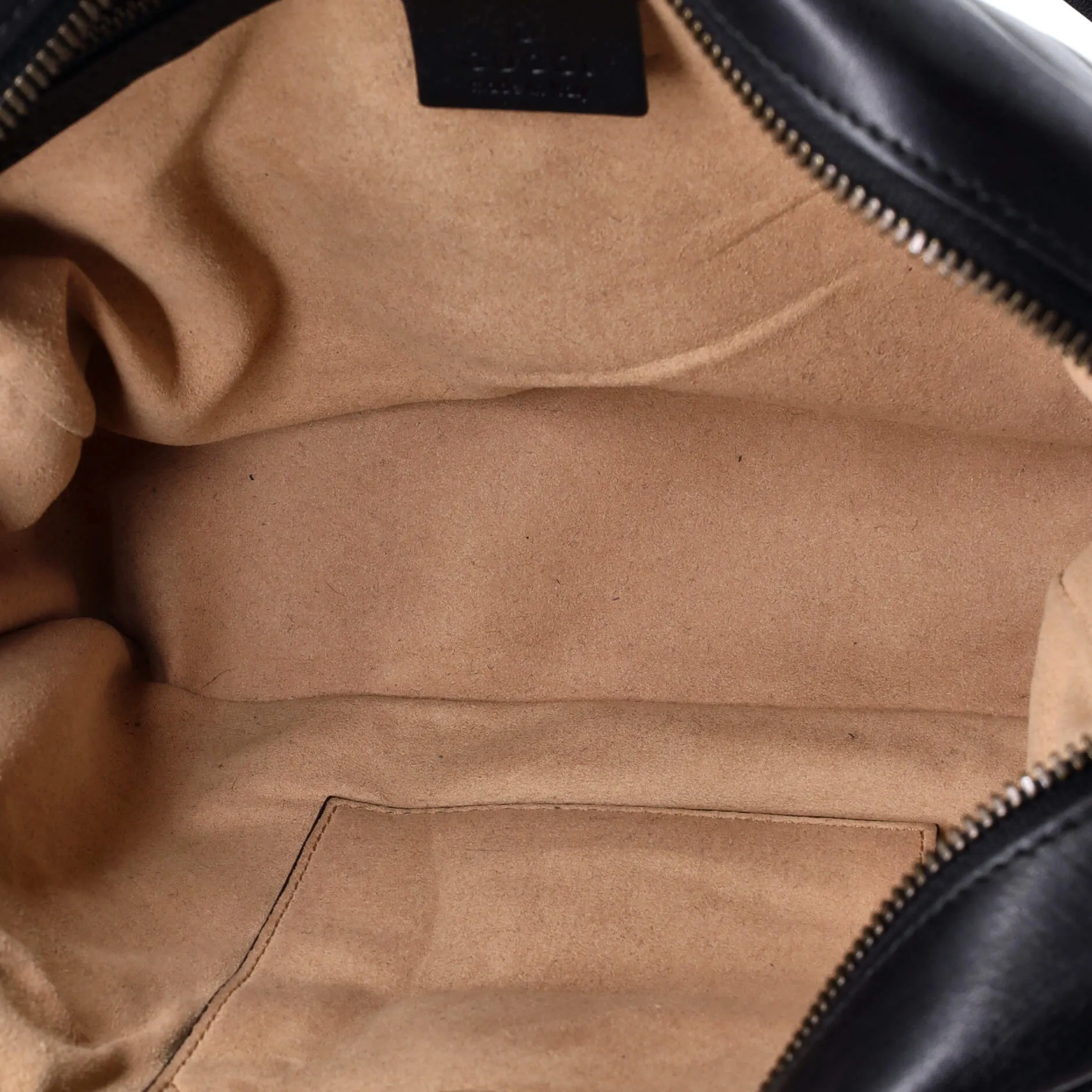 Pre-Loved Gucci GG Marmont Shoulder Bag Matelasse Leather Medium sold by Zulily product image thumbnail 5