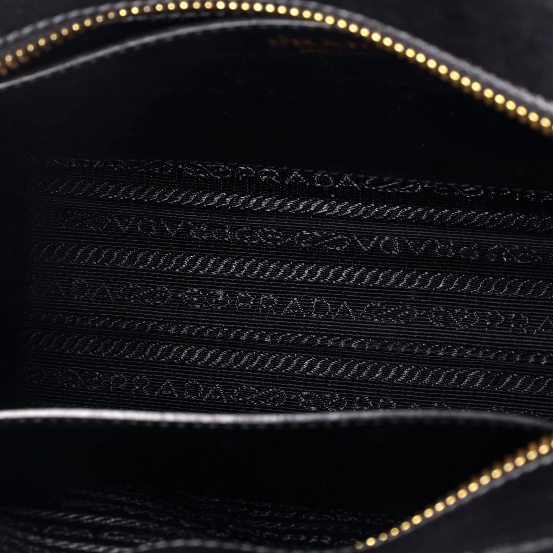 Pre-Loved Prada Bibliotheque Crossbody Saffiano Leather sold by Zulily product image thumbnail 5