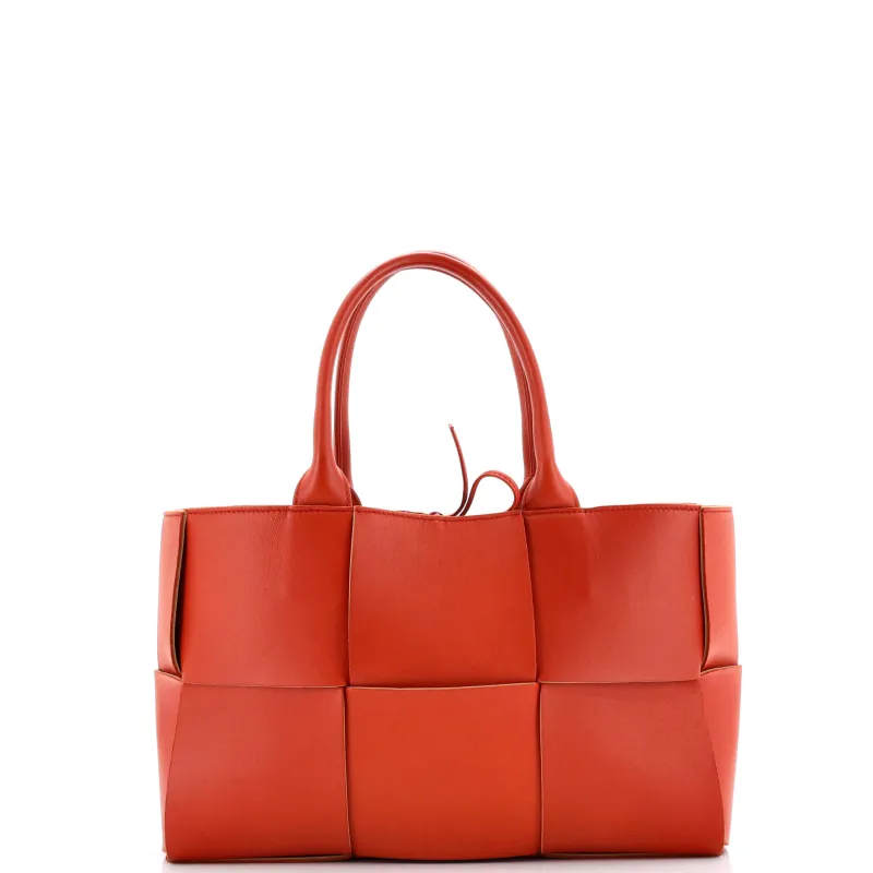 Pre-Loved Bottega Veneta Arco Tote Maxi Intrecciato Leather Small made by Bottega Veneta
