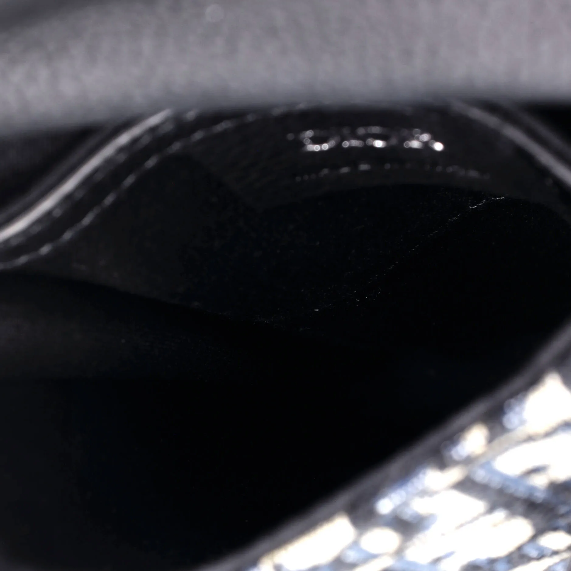 Pre-Loved Christian Dior Vertical Saddle Pouch with Strap Oblique Canvas and Leather sold by Zulily product image thumbnail 5