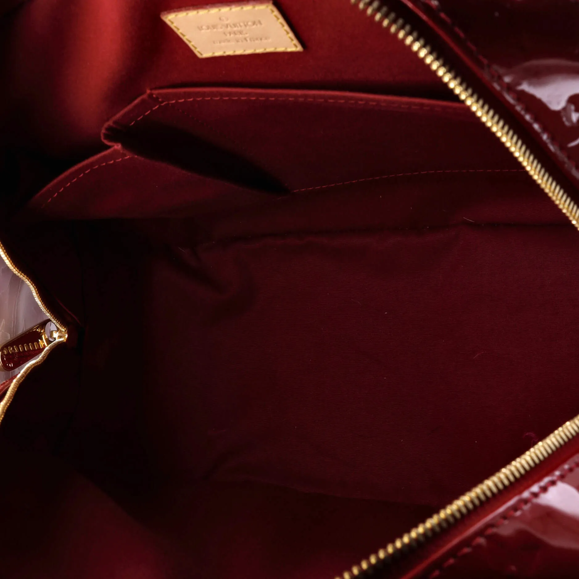 Pre-Loved Louis Vuitton Summit Drive Handbag Monogram Vernis sold by Zulily product image thumbnail 5