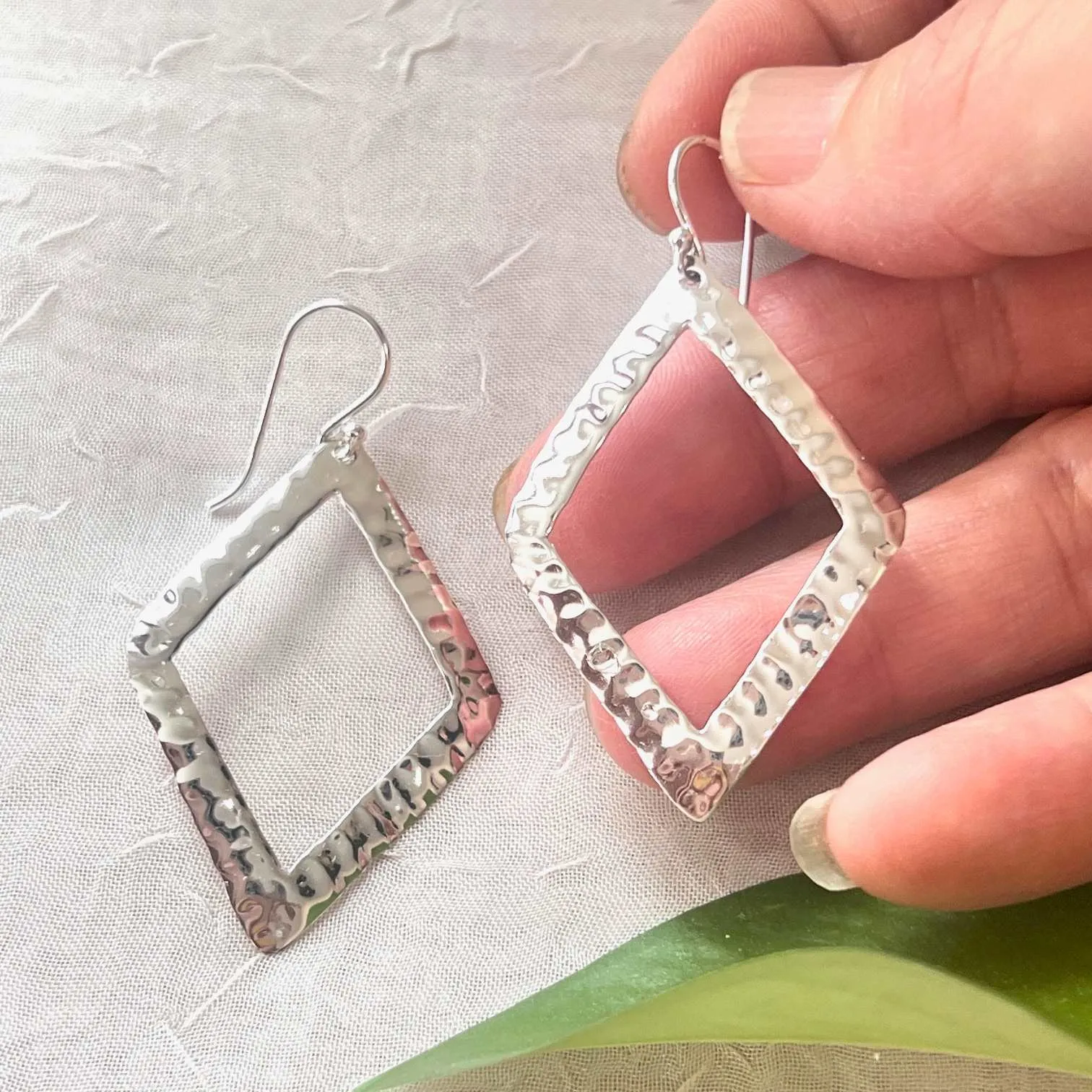 Vera & Co Sterling Silver Rhombus Line Women's Earrings sold by Zulily product image thumbnail 3