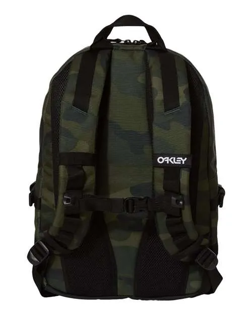 Oakley 20L Street Backpack sold by Zulily product image thumbnail 3