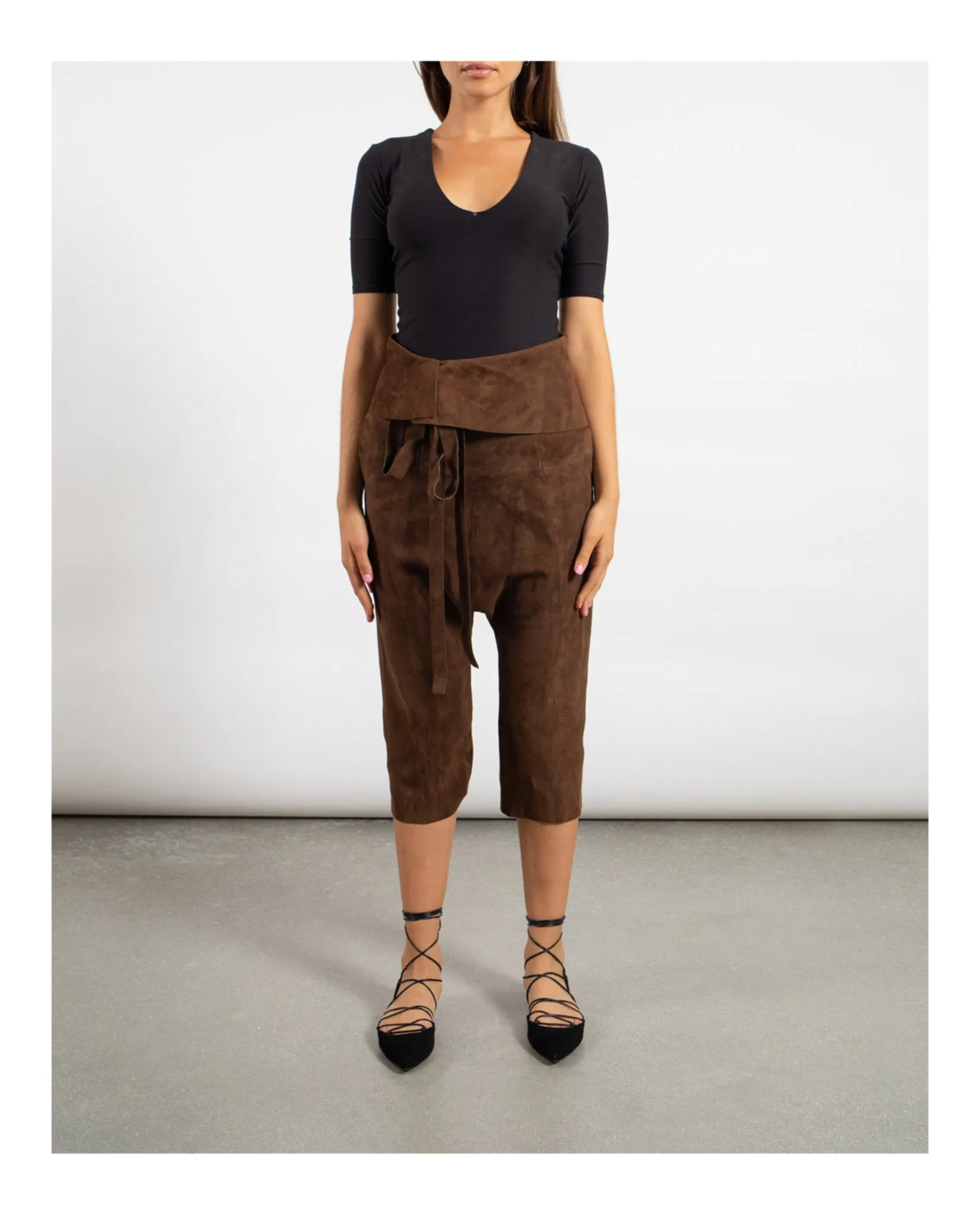Saint Laurent Cropped Suede Droped Shorts sold by Zulily product image thumbnail 3