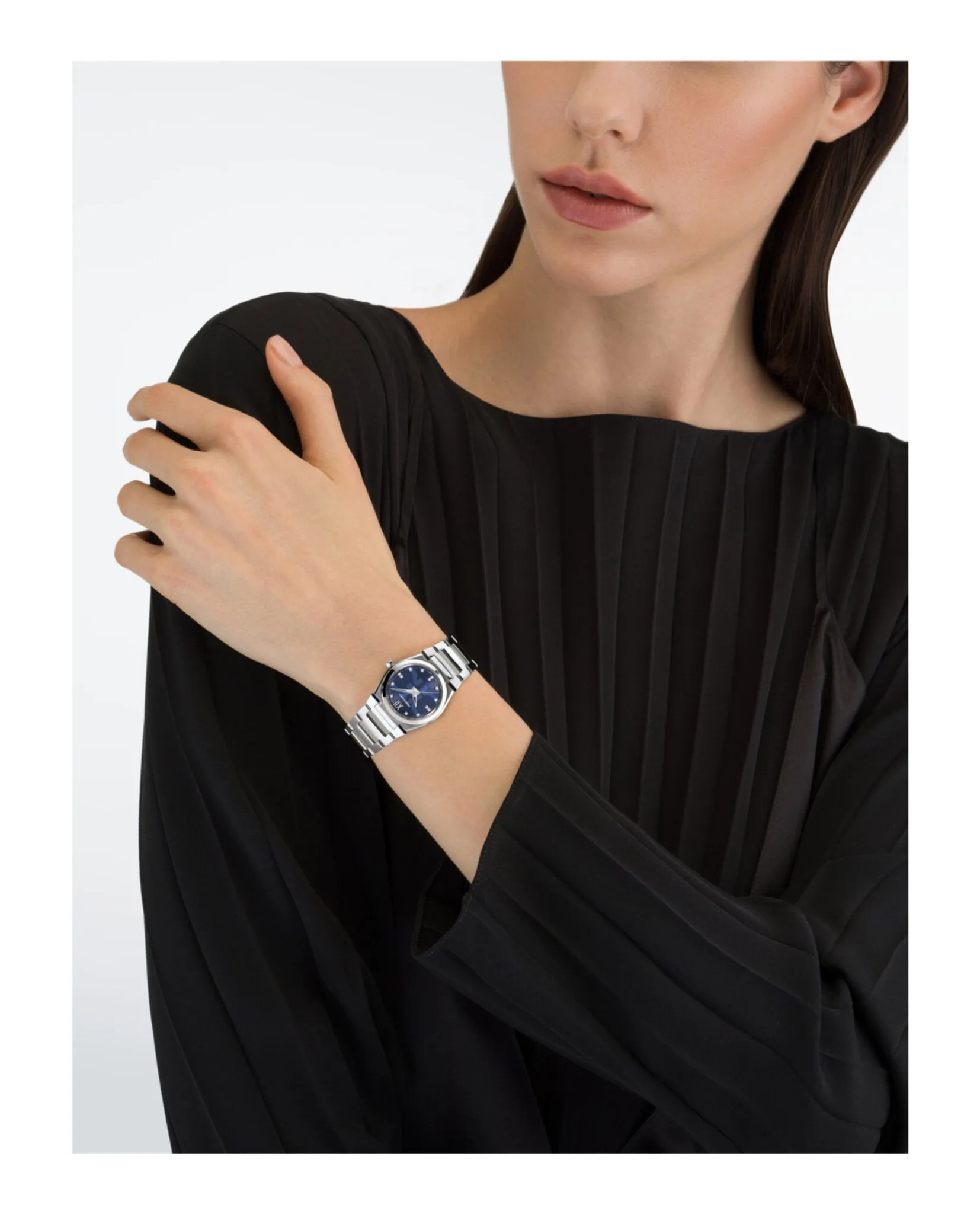 Ferragamo Vega Holiday Capsule Diamond Watch sold by Zulily product image thumbnail 5