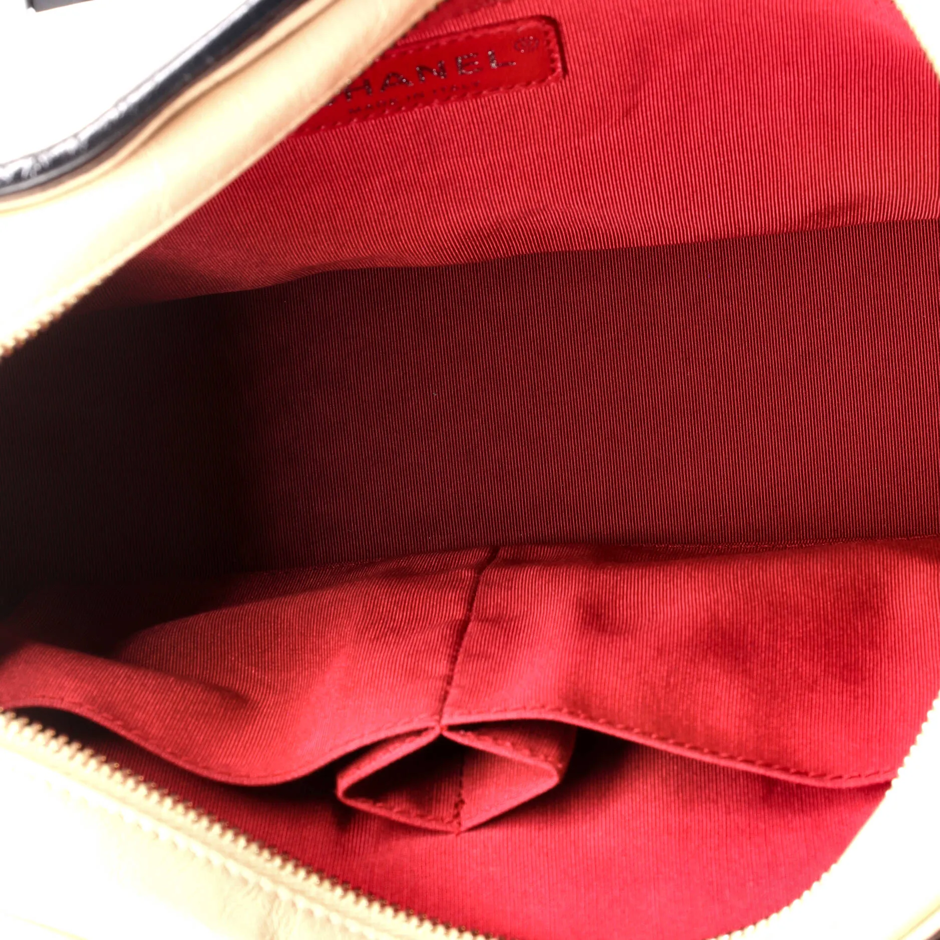 Pre-Loved Chanel Bicolor Gabrielle Hobo Quilted Aged Calfskin Medium sold by Zulily product image thumbnail 5