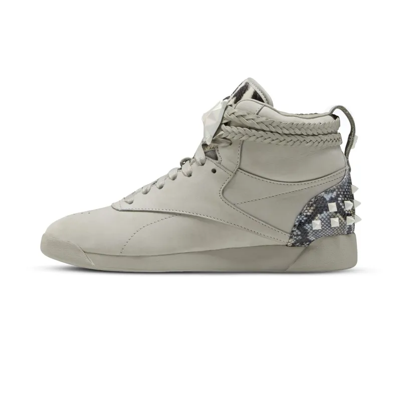 Reebok Women's F/S Hi Mu - Fw4658 made by Reebok