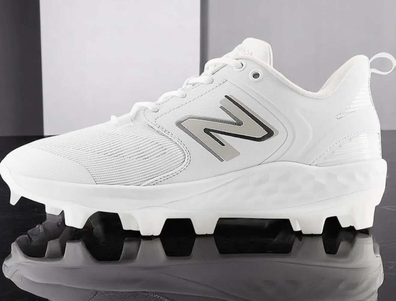 New Balance Men's Fresh Foam 3000V6 Molded 'White' - Pl3000W6 sold by Zulily product image thumbnail 2