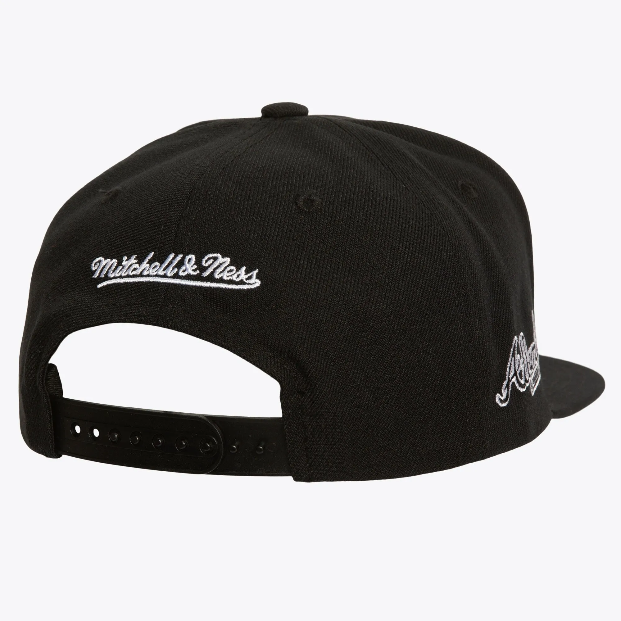 Mitchell & Ness Men's Mlb Evergreen Black White Snapback Braves sold by Zulily product image thumbnail 2