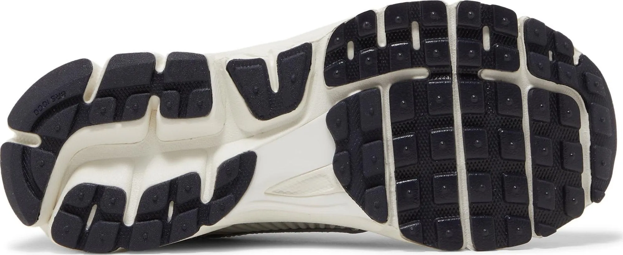 Nike Women's Zoom Vomero 5 (W) 'Photon Dust Metallic Silver' - Fd0884-025 sold by Zulily product image thumbnail 4