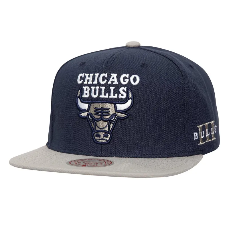 Mitchell & Ness Men's Nba Core Iii Snapback Bulls sold by Zulily