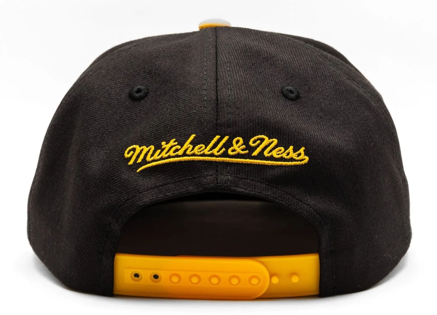 Mitchell & Ness Men's Nhl Team 2 Tone 2.0 Snapback Bruins sold by Zulily product image thumbnail 2