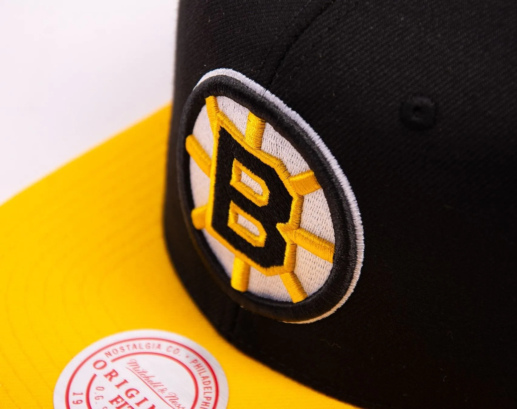 Mitchell & Ness Men's Nhl Team 2 Tone 2.0 Snapback Bruins sold by Zulily product image thumbnail 3