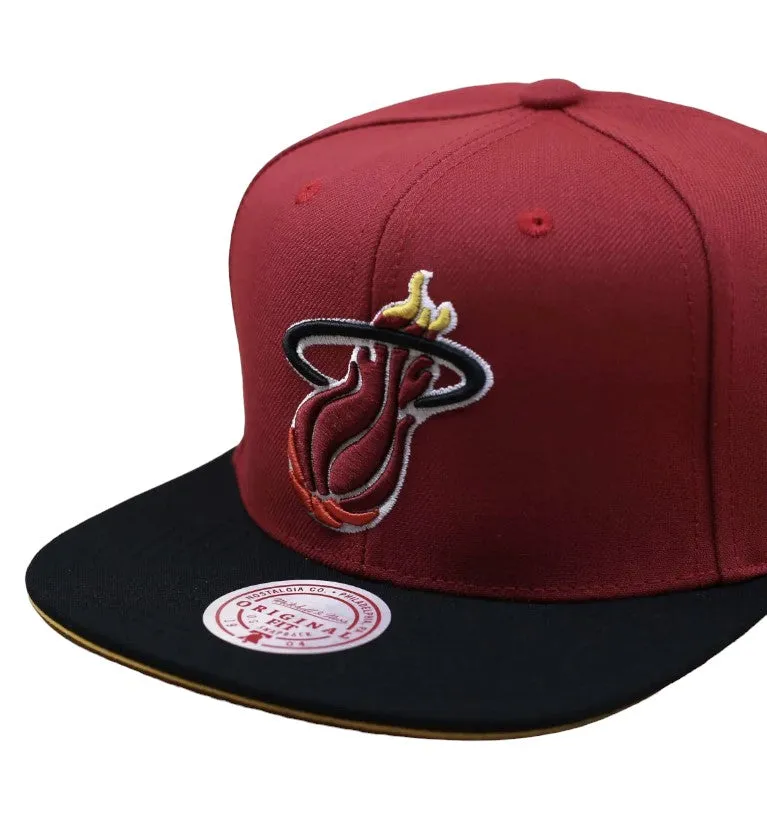 Mitchell & Ness Men's Nba Core Basic Snapback Hwc Heat sold by Zulily product image thumbnail 3