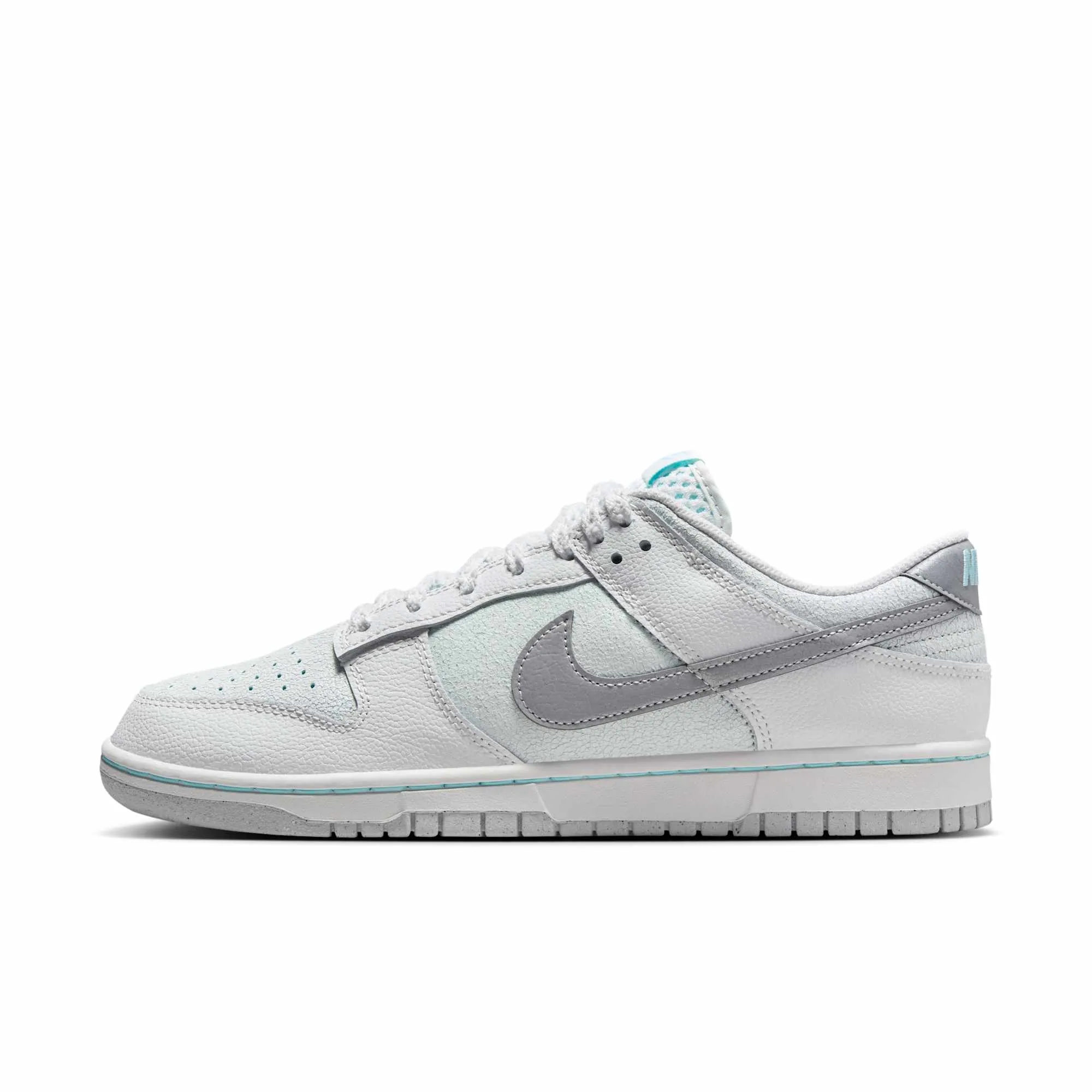 Nike Men's Dunk Low Retro Se - Hq3619-121 sold by Zulily