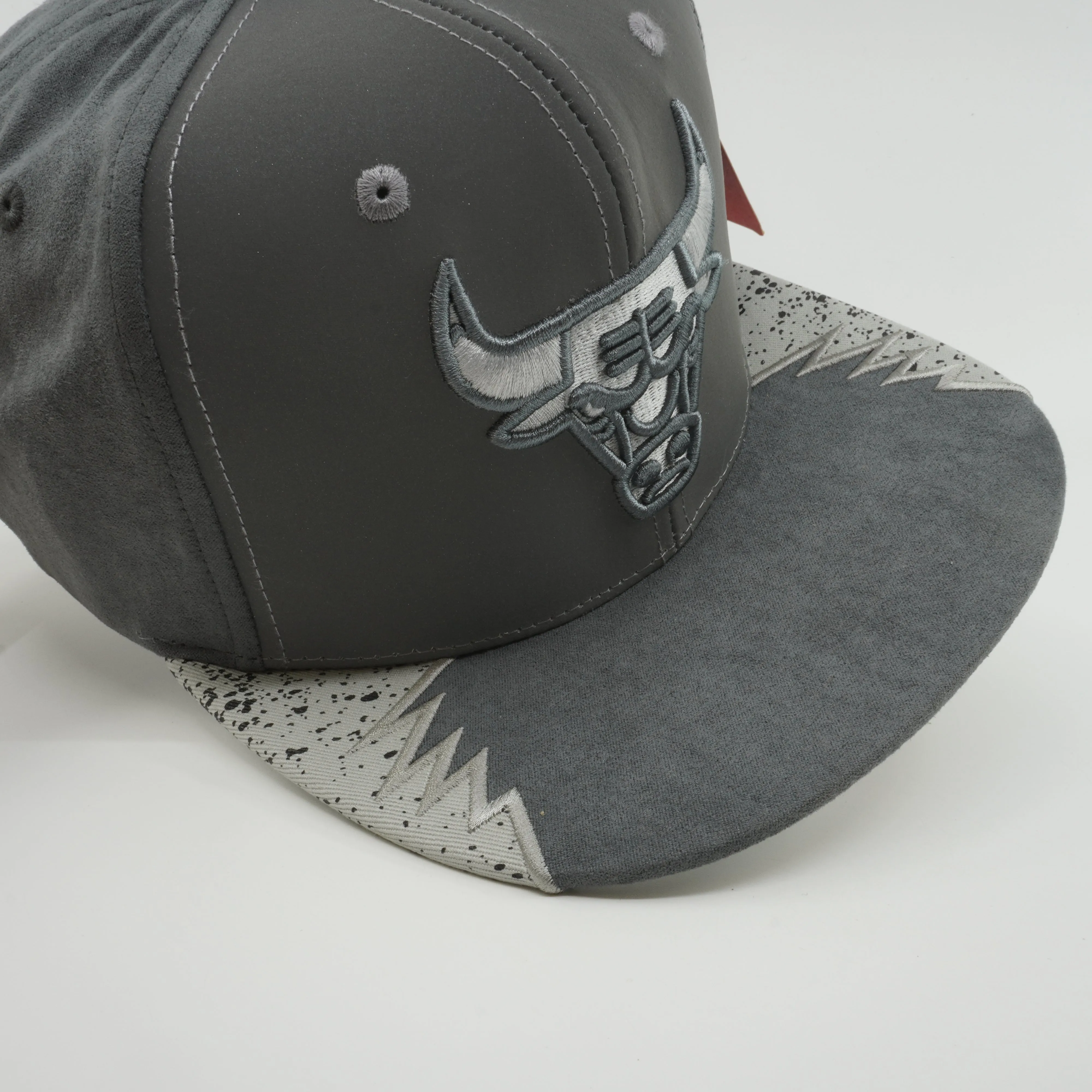 Mitchell & Ness Men's Nba Day 5 Snapback Bulls - Grey sold by Zulily product image thumbnail 5