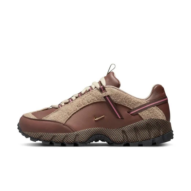 Nike Women's Air Humara Lx 'Jacquemus Ale Brown Gold' - Dr0420-200 sold by Zulily