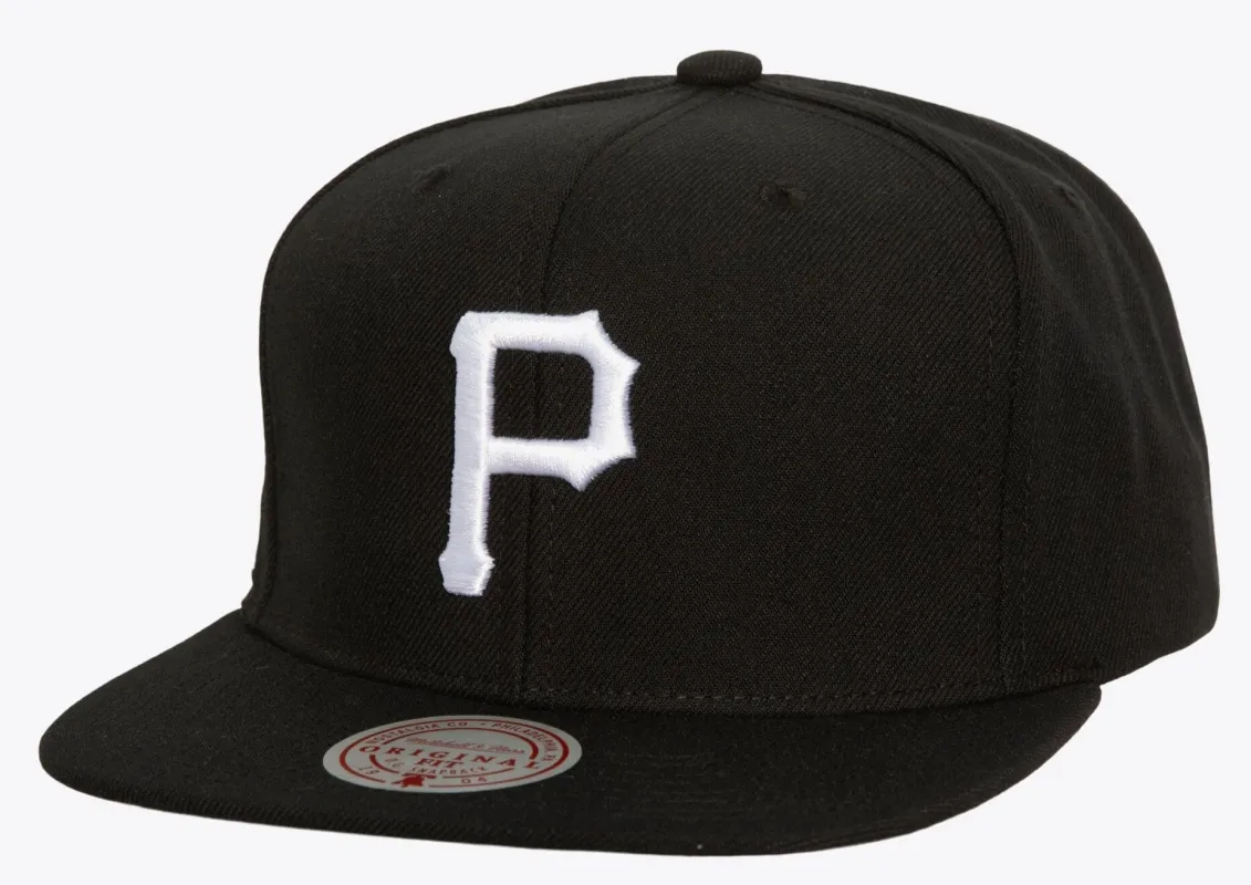 Mitchell & Ness Men's Mlb Evergreen Black White Snapback Pirates - Hs8544-Ppiblck sold by Zulily