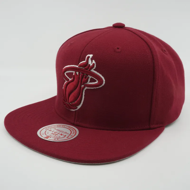 Mitchell & Ness Men's Nba Back To Basics Snapback Heat - Red made by Mitchell & Ness