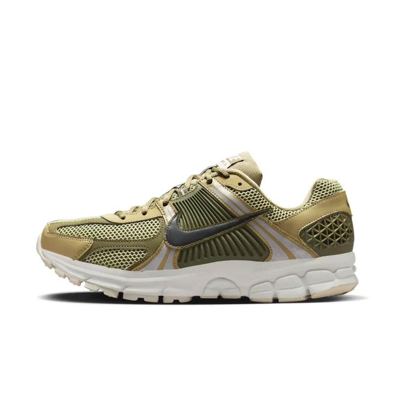 Nike Men's Zoom Vomero 5 - Fj1915-200 sold by Zulily