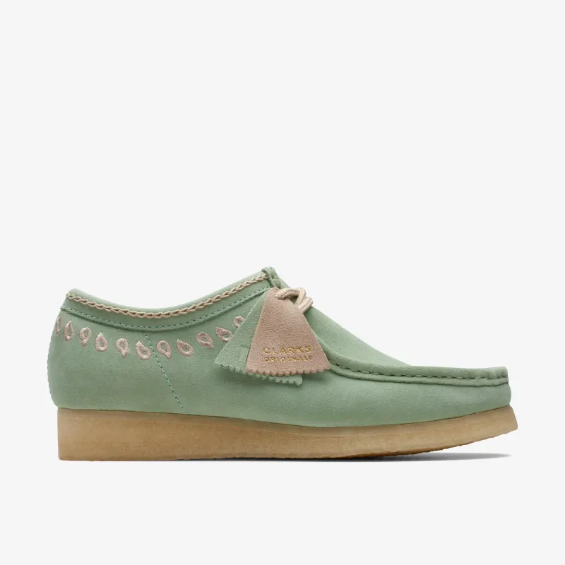 Clarks Men's Wallabee - Green Embroidery sold by Zulily