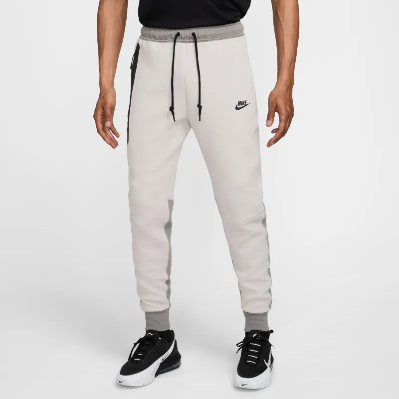 Nike Men's Tech Fleece Jogger Pants - Fb8002-014 sold by Zulily