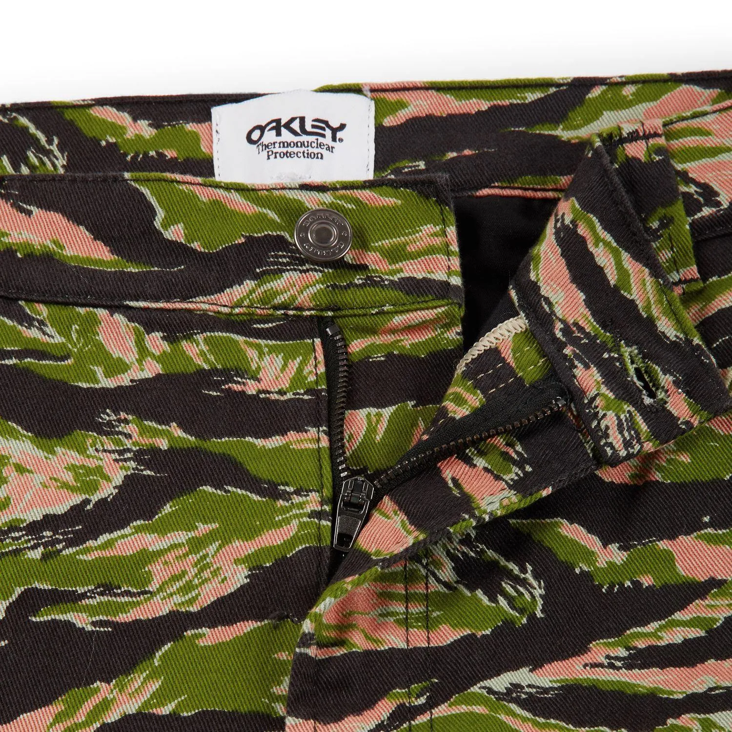 Oakley Men's Tiger Camo Cargo Pant Tnp - 422622-98T sold by Zulily product image thumbnail 3