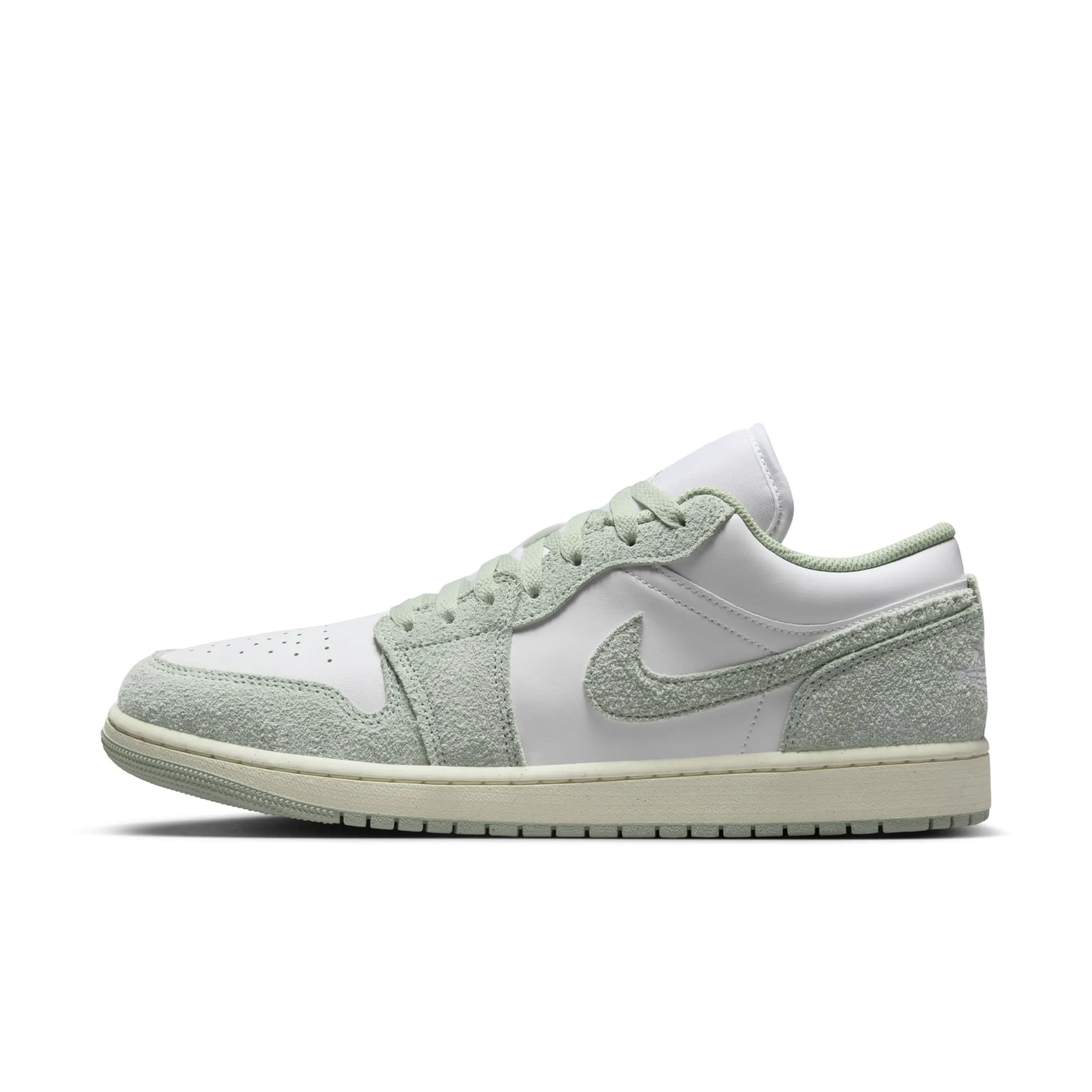 Air Jordan Men's Retro 1 Low Se - Fn5214-131 sold by Zulily
