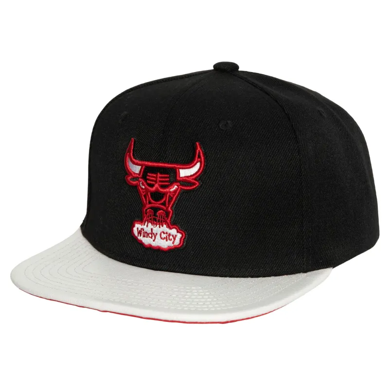 Mitchell & Ness Men's Nba Ssbsts Snapback Hwc Bulls - Black sold by Zulily