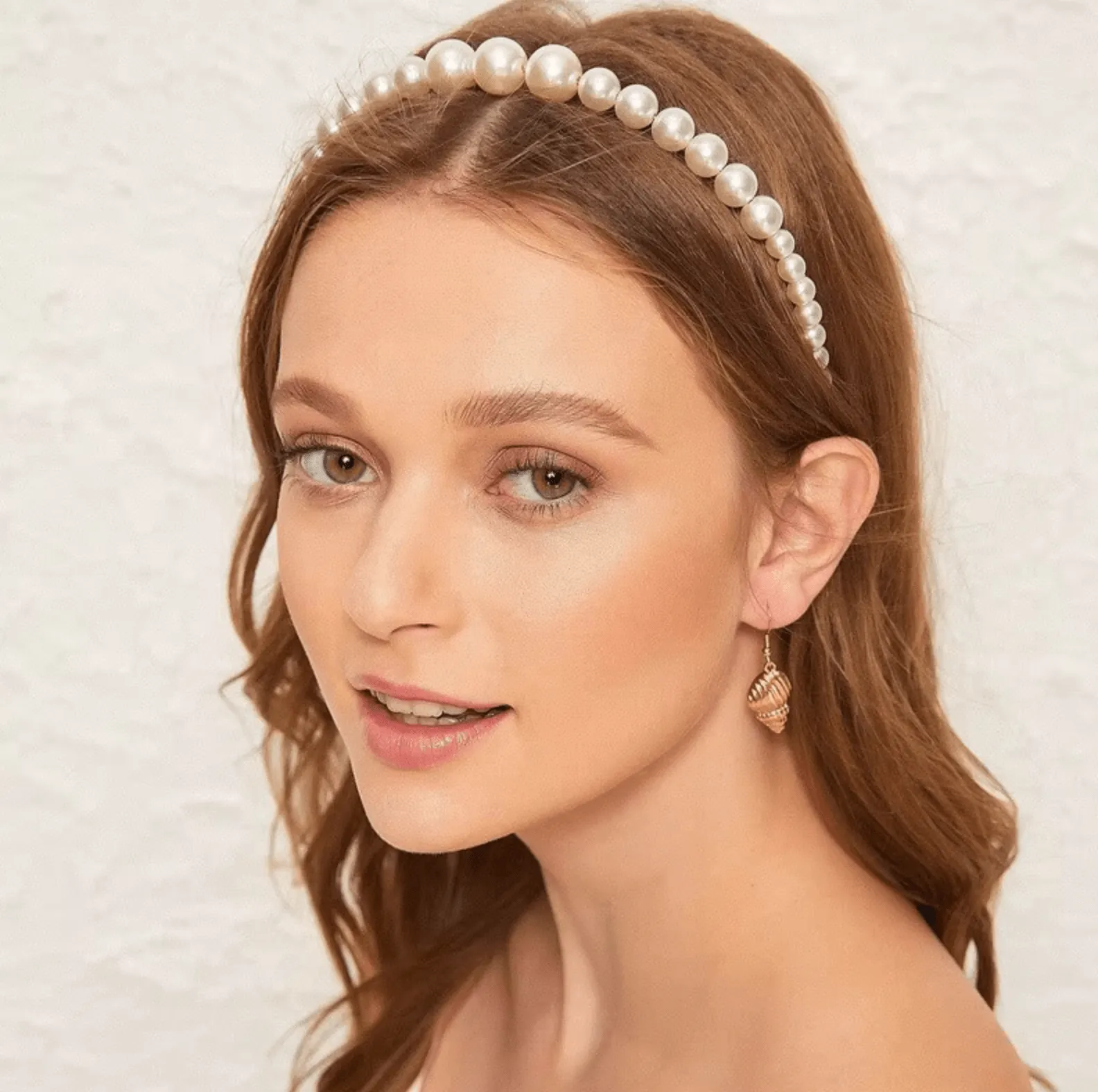 Imitation Pearl Headband sold by Zulily product image thumbnail 3