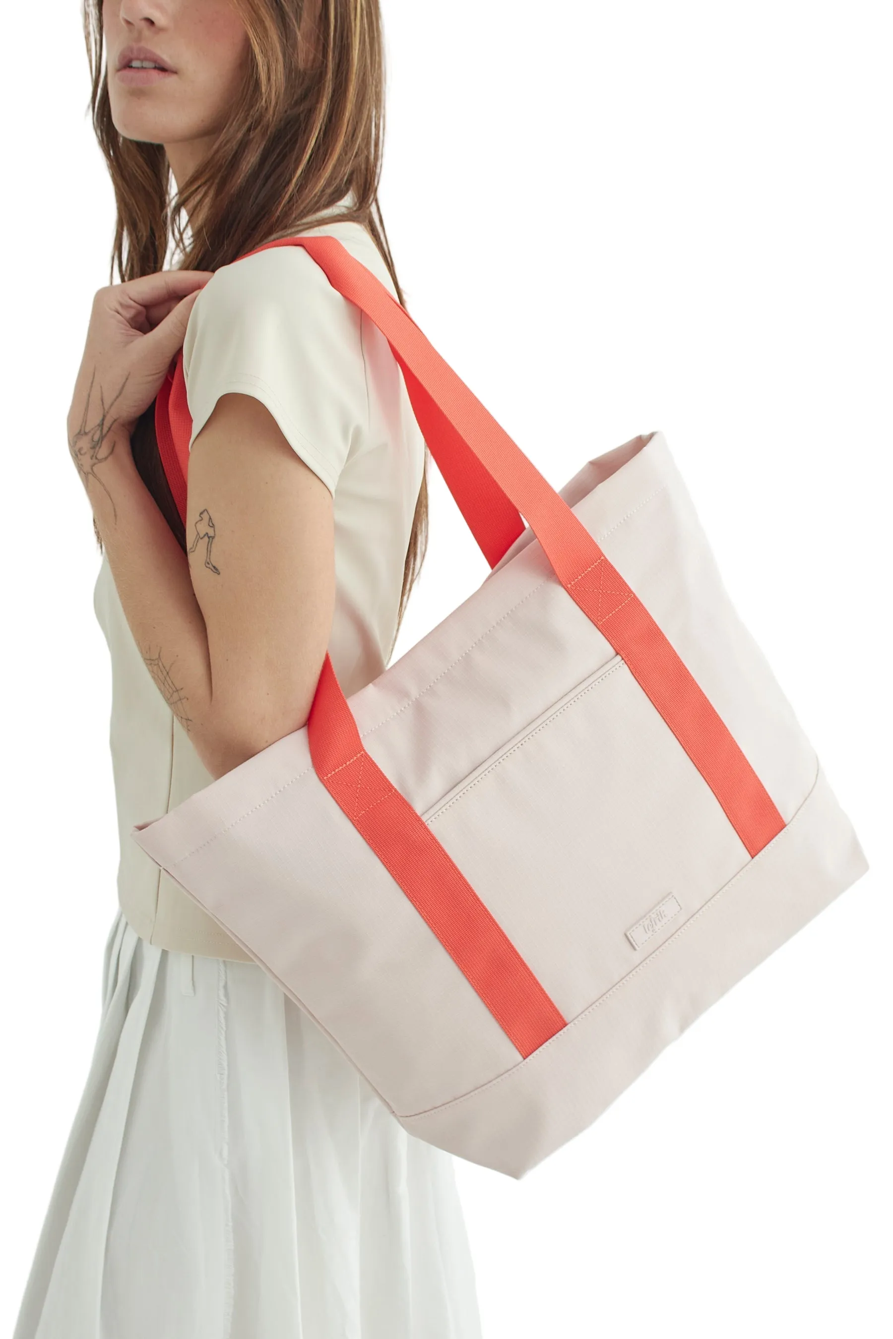 Lefrik USA Women's Strata Quartz Vandra Tote Bag sold by Zulily product image thumbnail 2