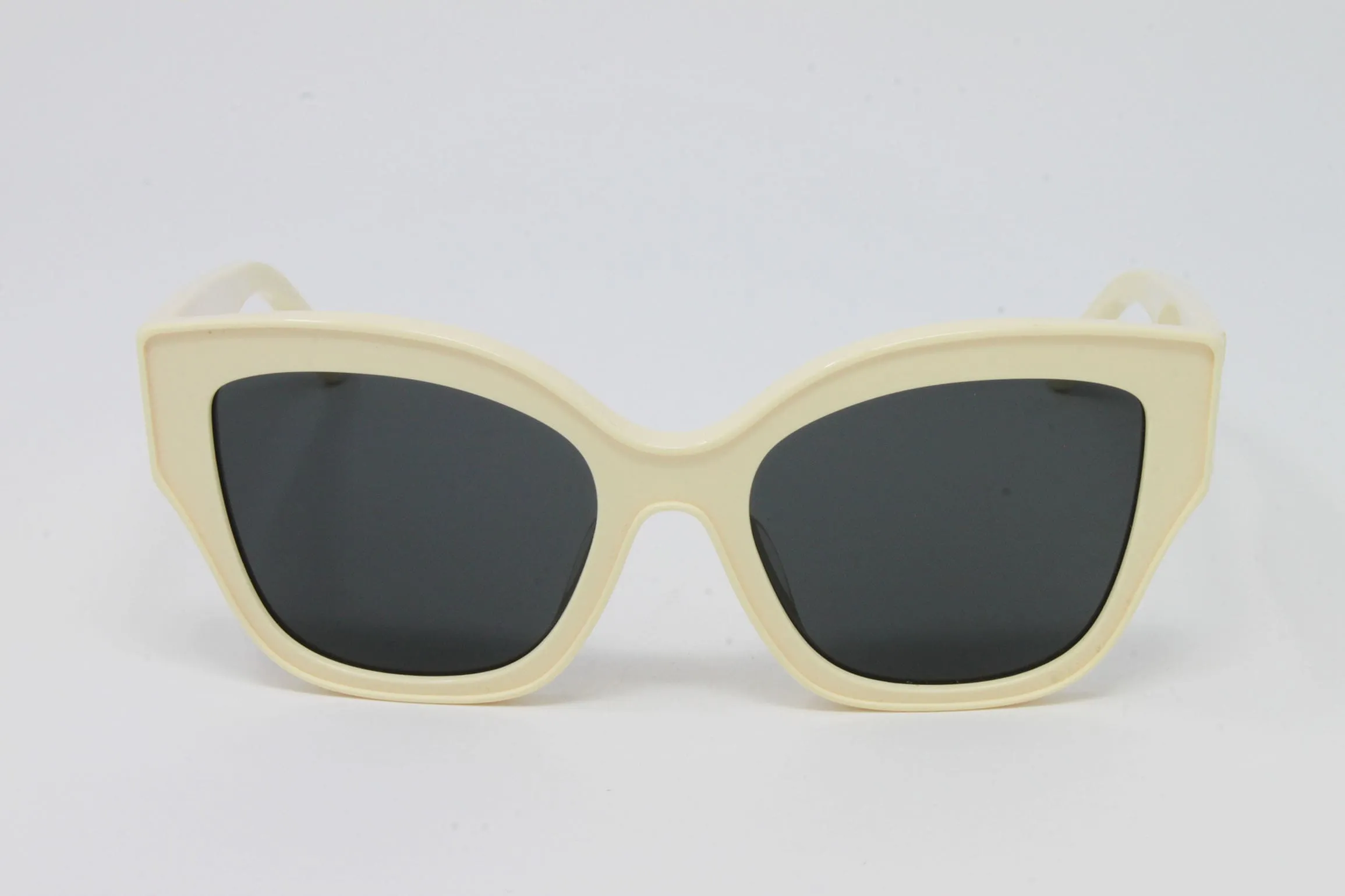 Tory Burch Ivory Oversized Sunglasses sold by Zulily