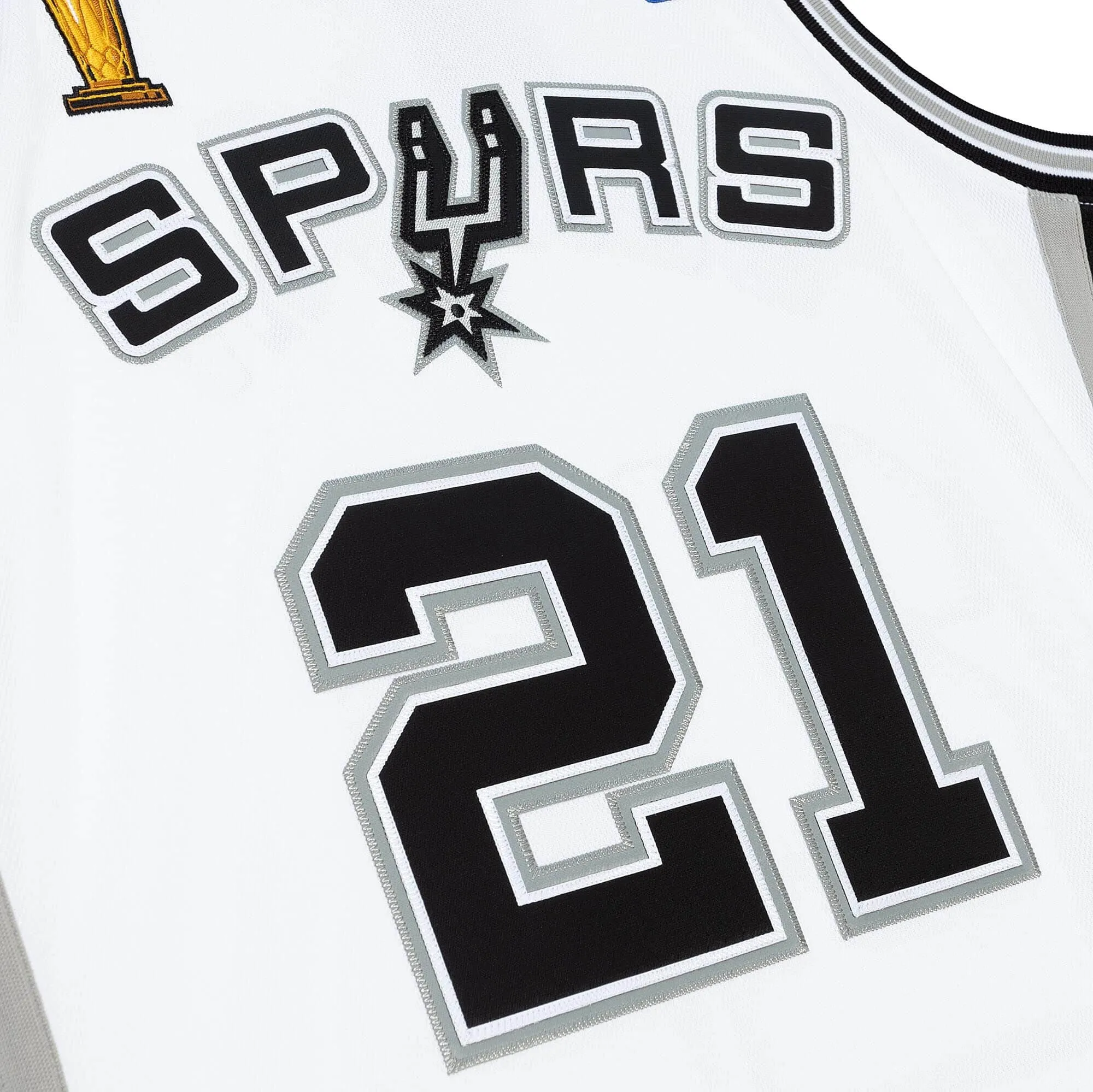Mitchell & Ness NBA Home Finals Jersey San Antonio Spurs 2002 Tim Duncan sold by Zulily product image thumbnail 3