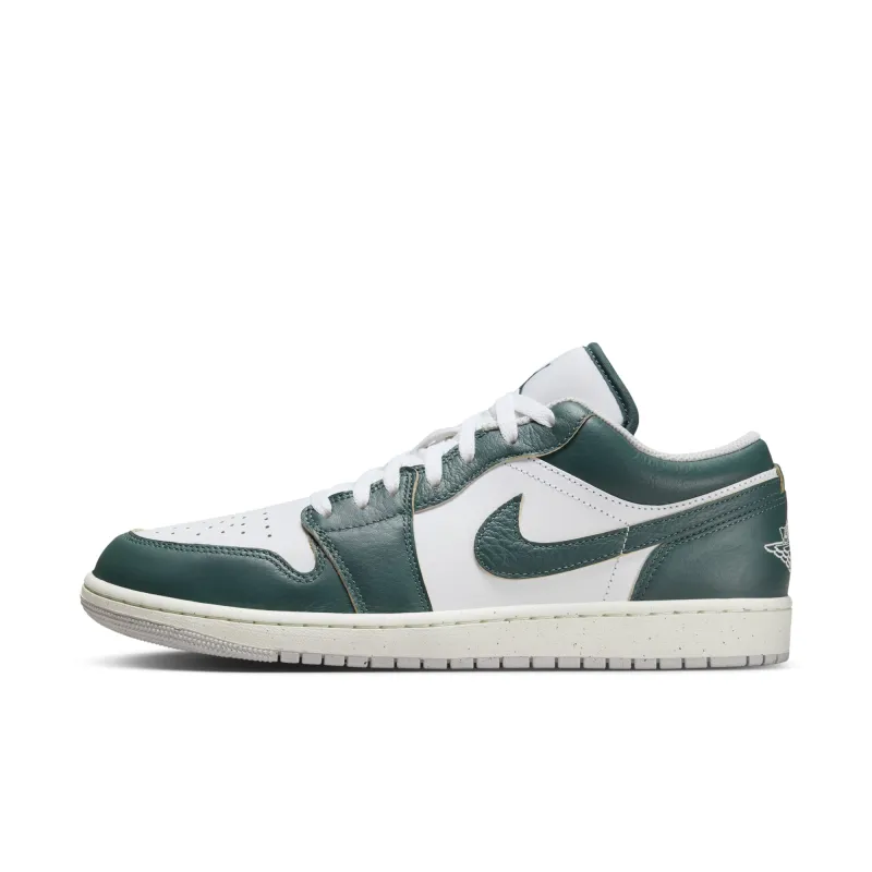 Men's Air Jordan Retro 1 Low Se made by Jordan