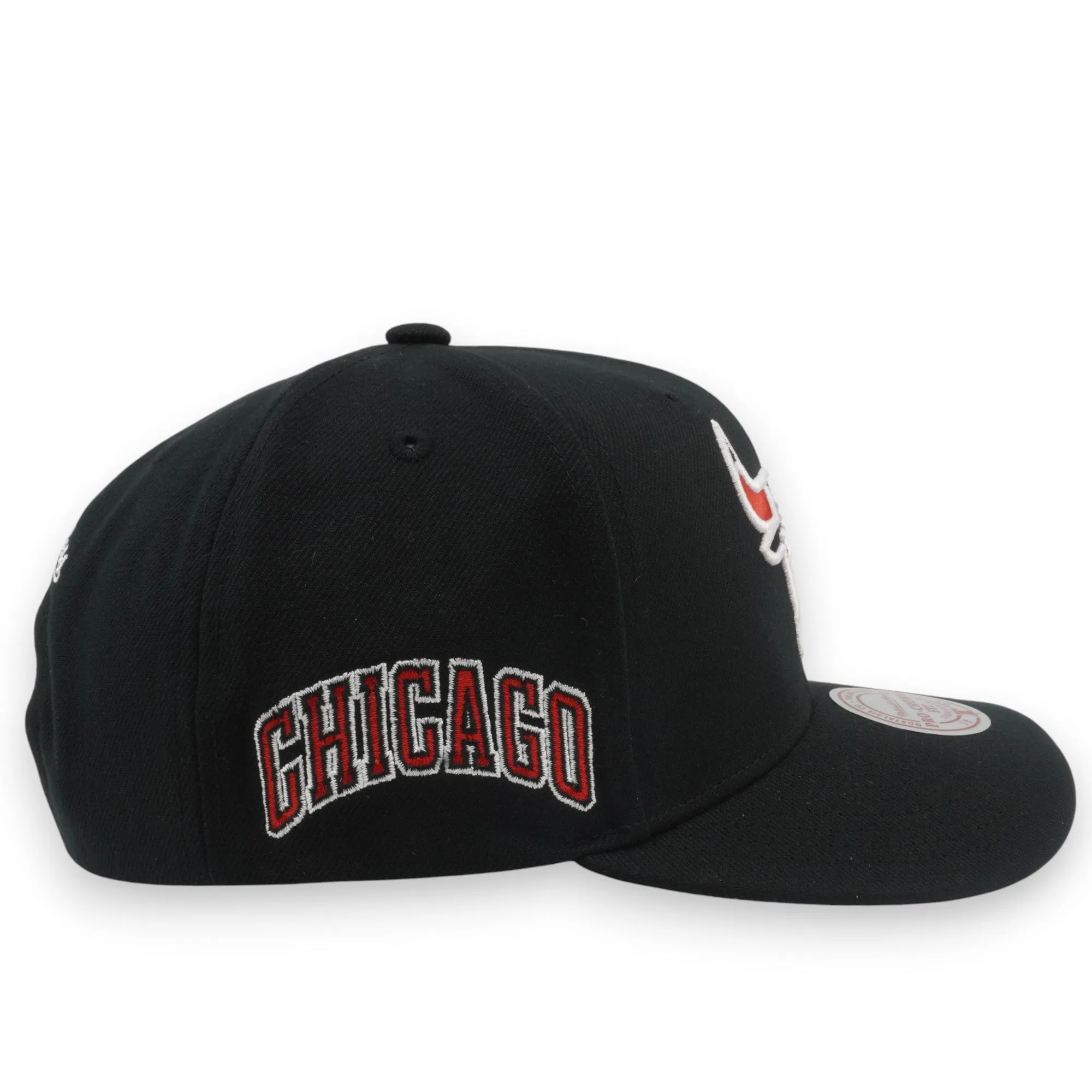 Men's Mitchell & Ness NBA Team Flip Pro Snapback Bulls - Black sold by Zulily product image thumbnail 4