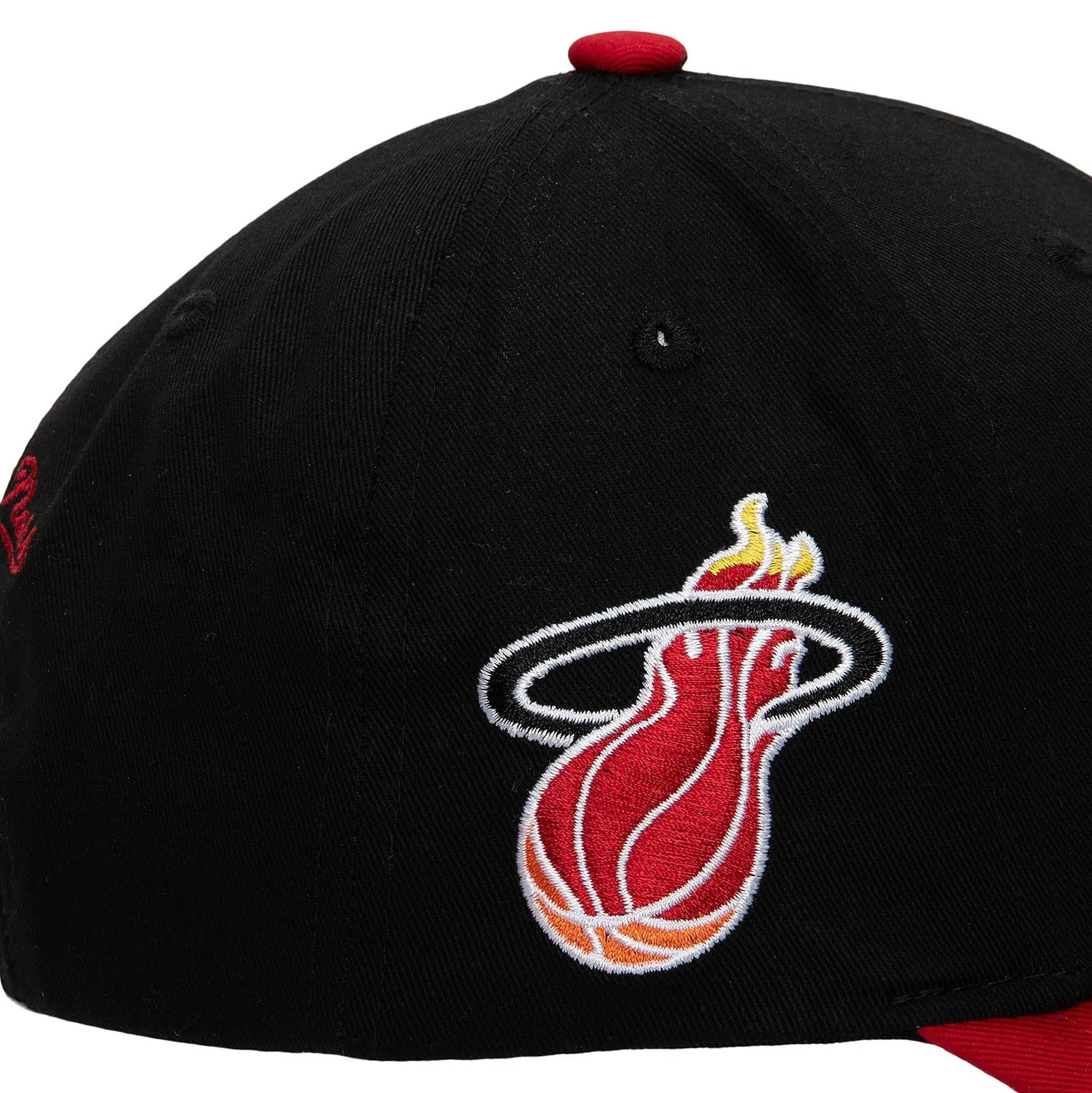Men's Mitchell & Ness NBA Highlight Real Snapback Hwc Heat Dwyane Wade sold by Zulily product image thumbnail 3