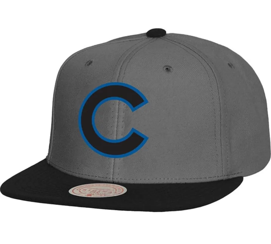 Men's Mitchell & Ness MLB Storm Front Snapback Cubs - Grey sold by Zulily