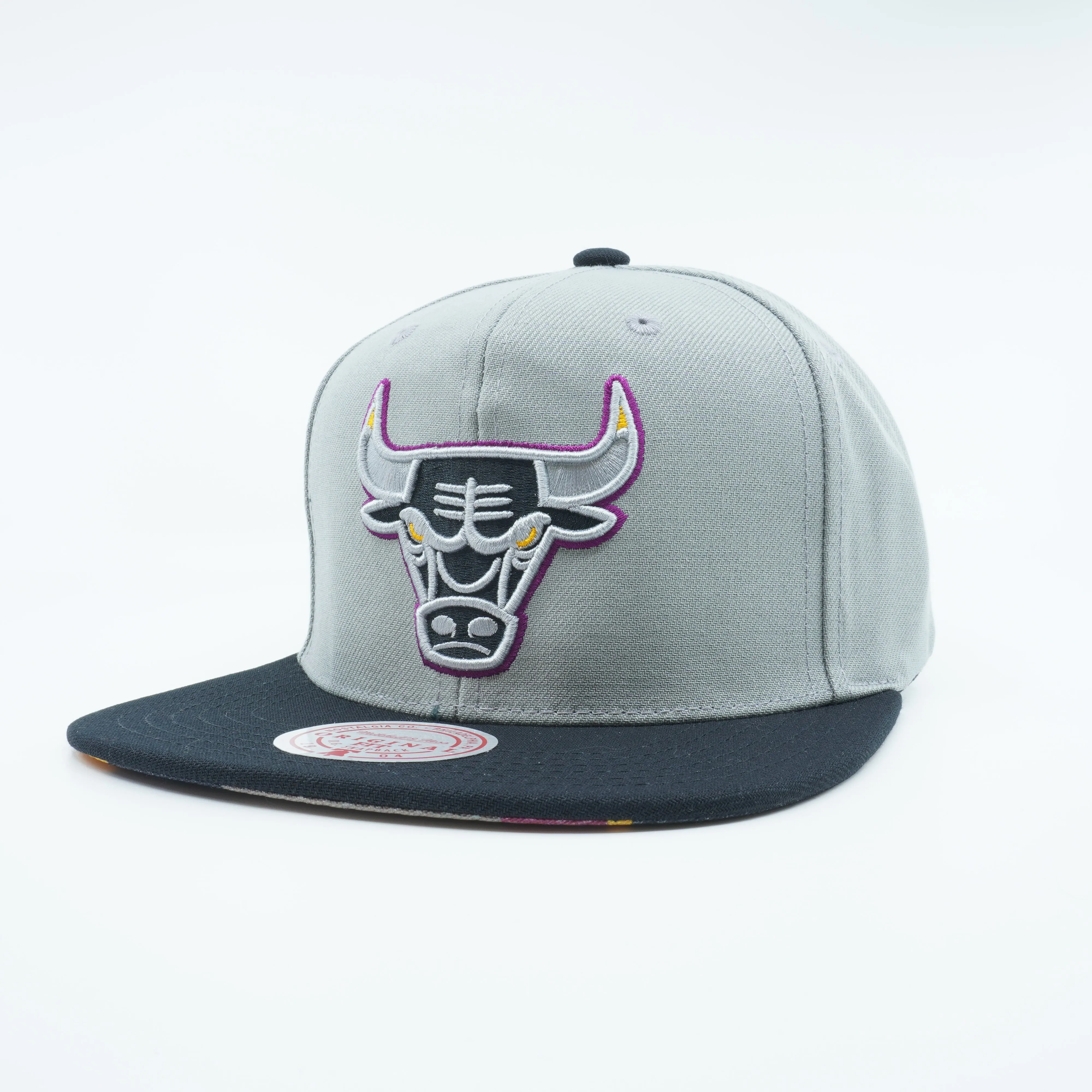 Men's Mitchell & Ness NBA Chicago Bulls B6 Grey Snapback sold by Zulily