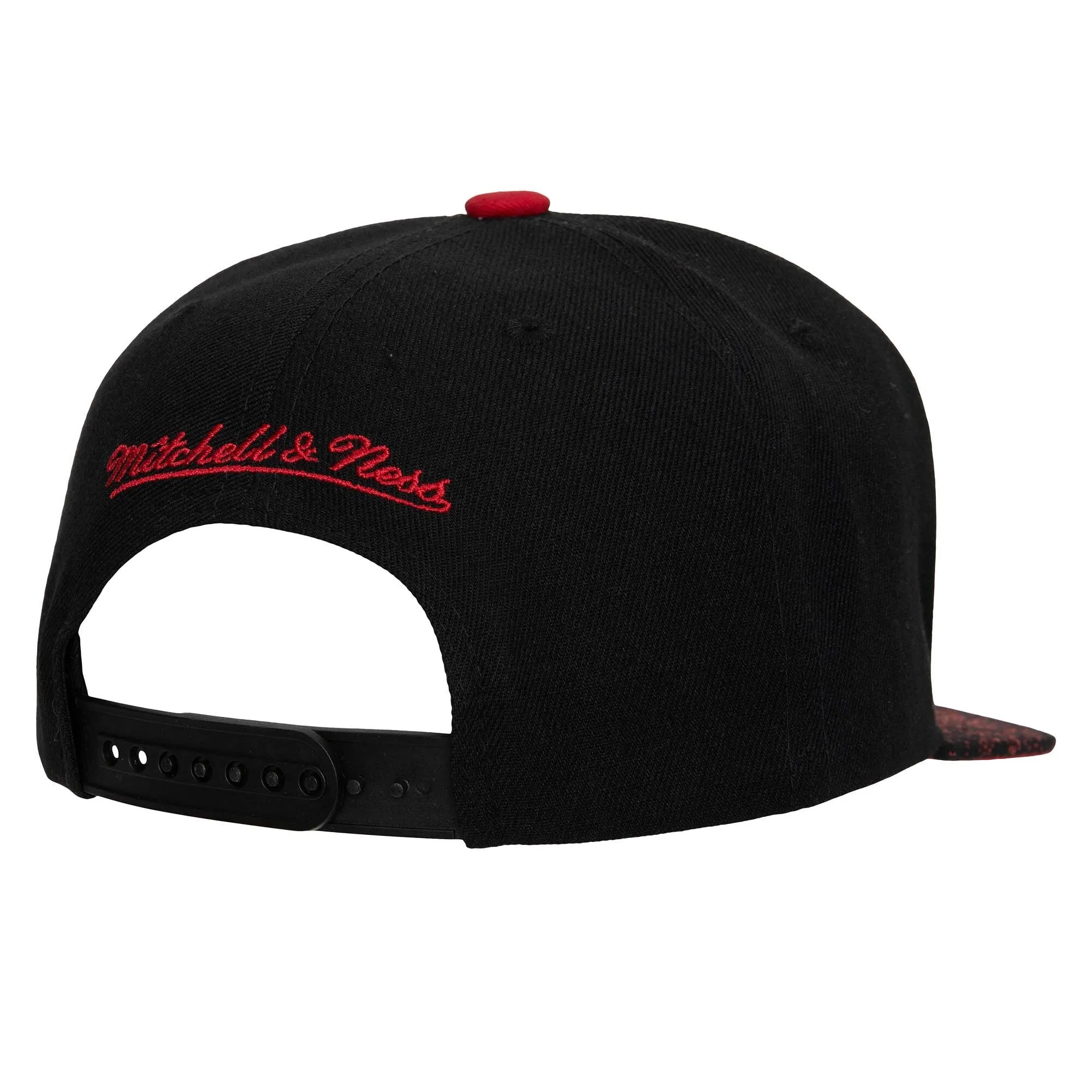 Men's Mitchell & Ness NBA Re-Take Snapback Bulls - Black sold by Zulily product image thumbnail 2