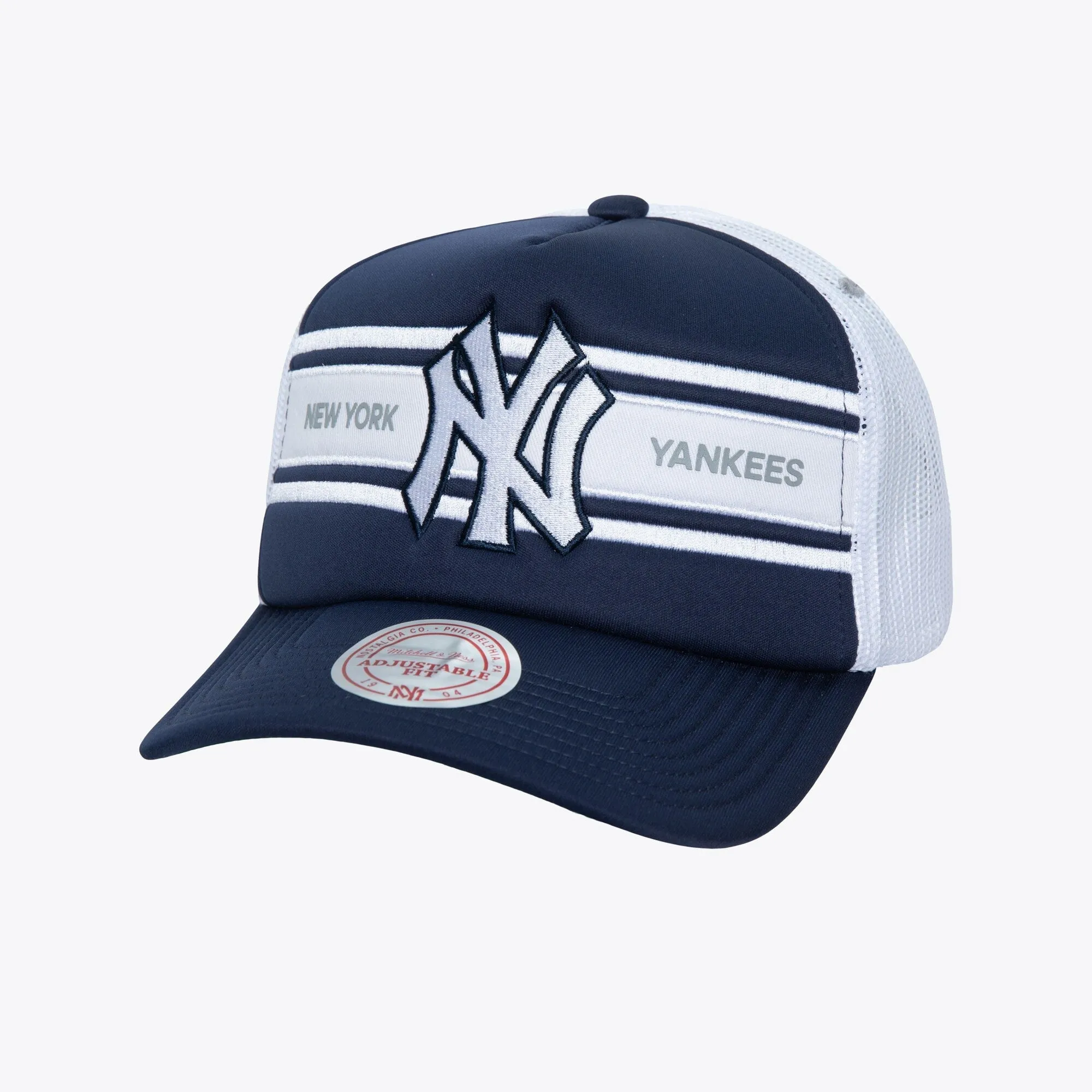 Men's Mitchell & Ness MLB Sideline Trucker Yankees sold by Zulily