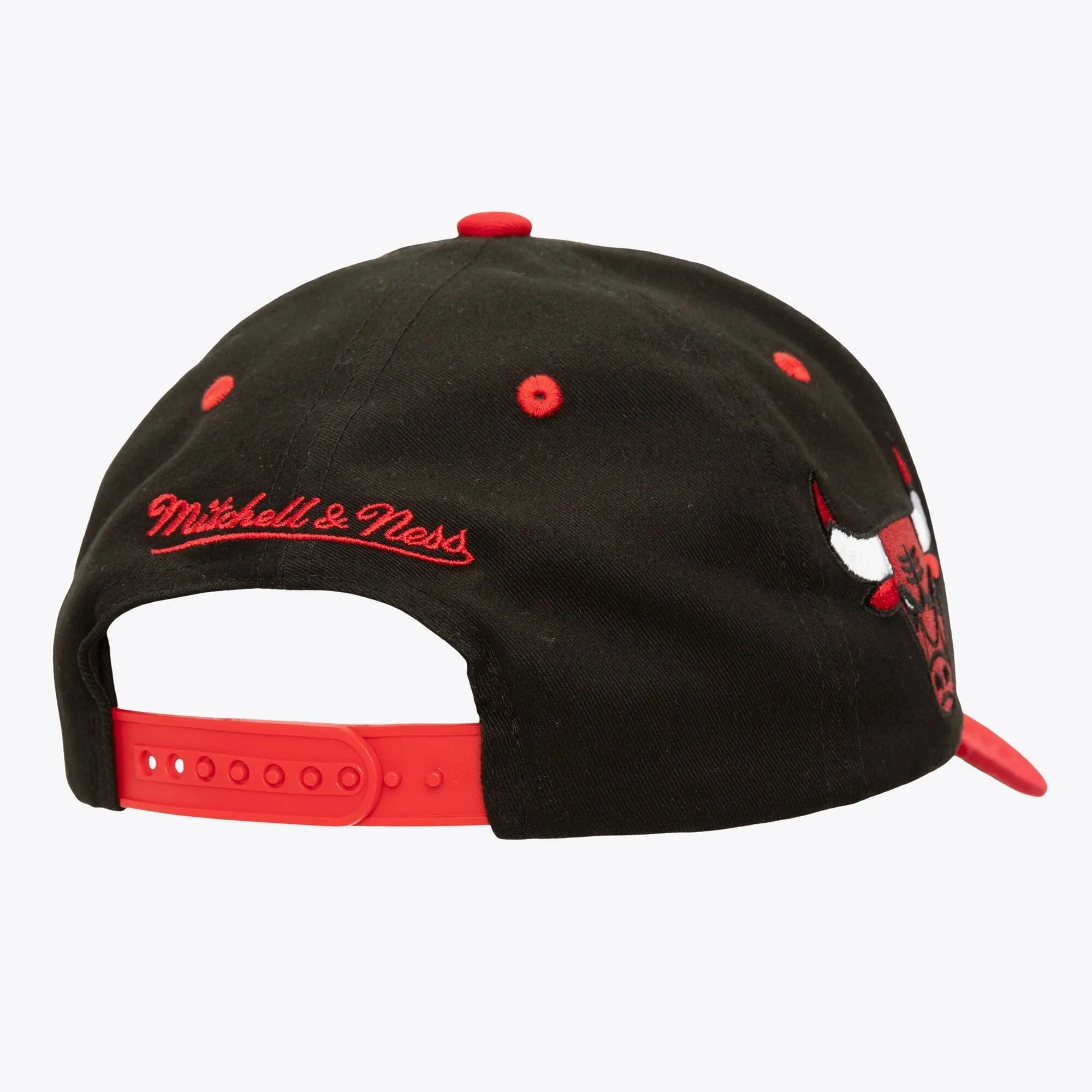 Men's Mitchell & Ness NBA Block Sweep Pro Snapback Bulls sold by Zulily product image thumbnail 2