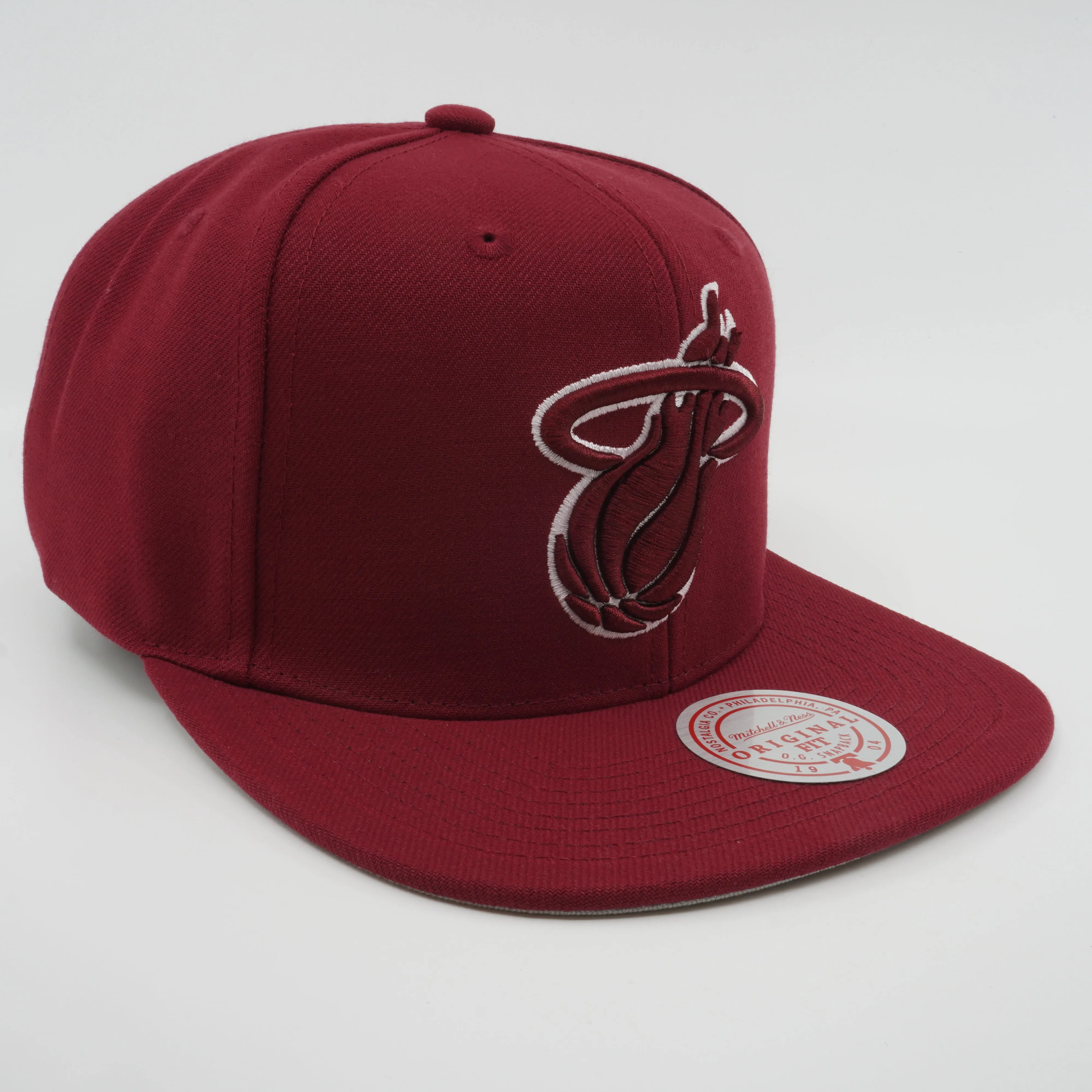 Men's Mitchell & Ness NBA Christmas Day Snapback Heat - Red sold by Zulily product image thumbnail 3